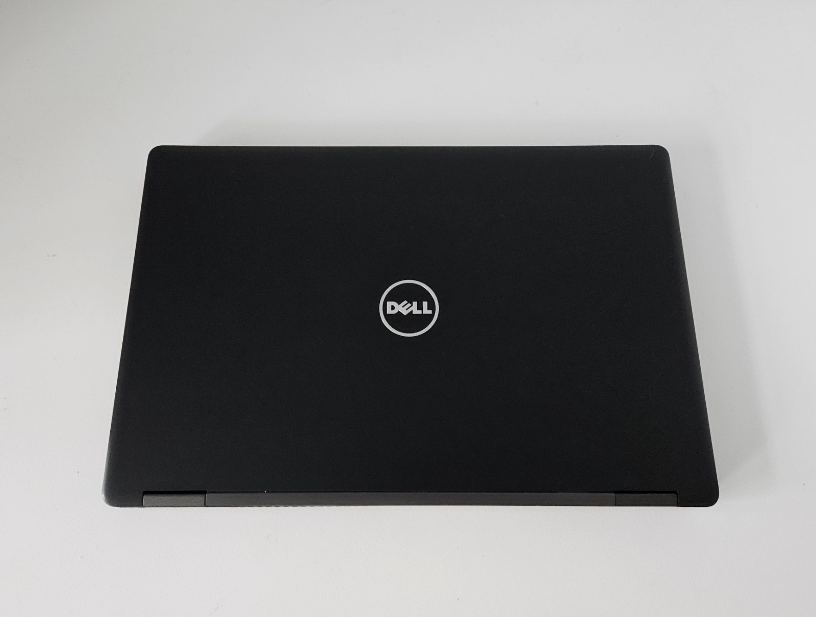 Dell Latitude 5580 15.6″ Intel Core i5-7200U 2.5GHz 8GB RAM 256GB SSD Win 11 Pro