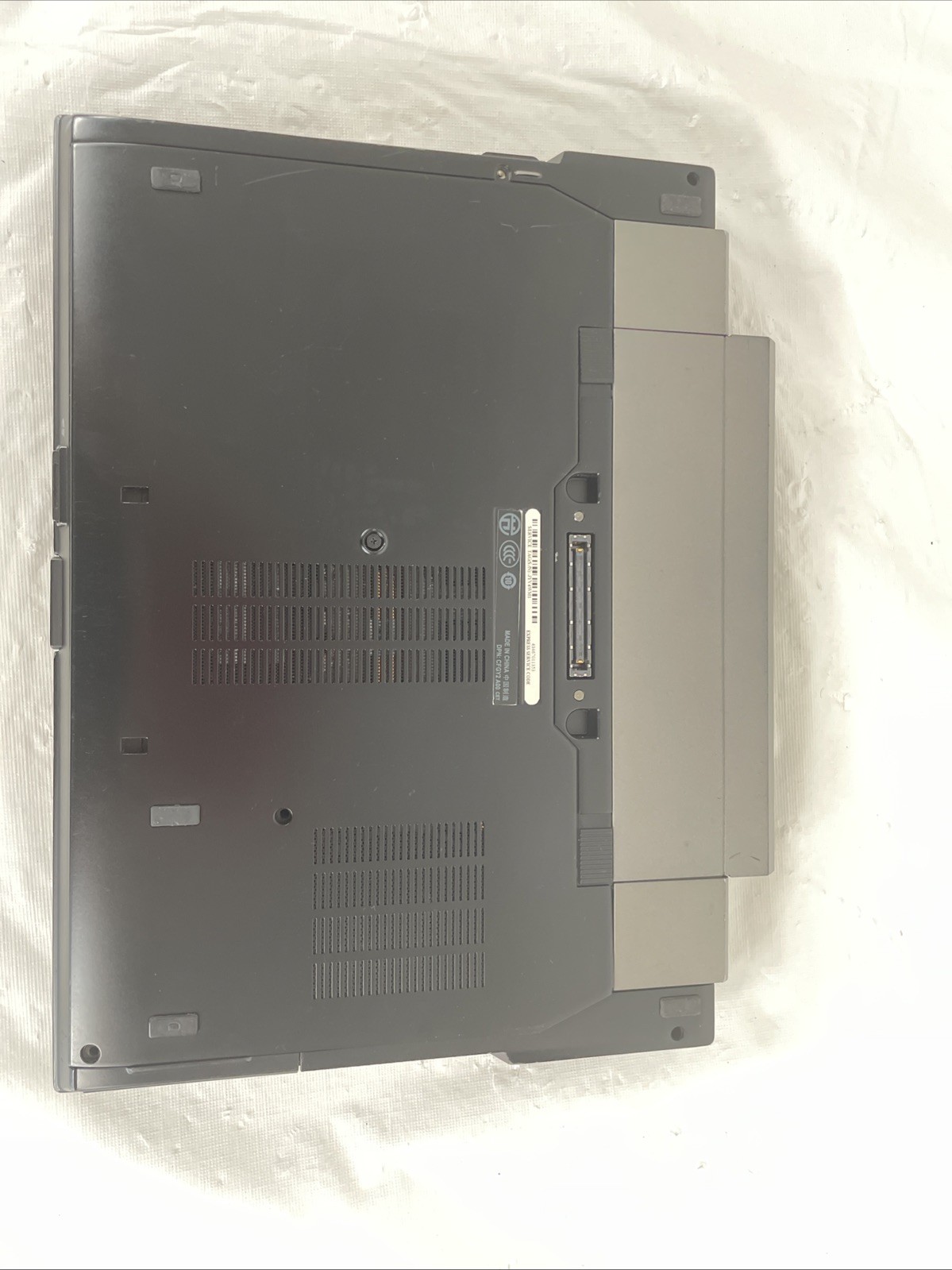 Dell Latitude E6410 | Intel i5 M 520 2.40GHz | 4GB RAM | Bad Battery