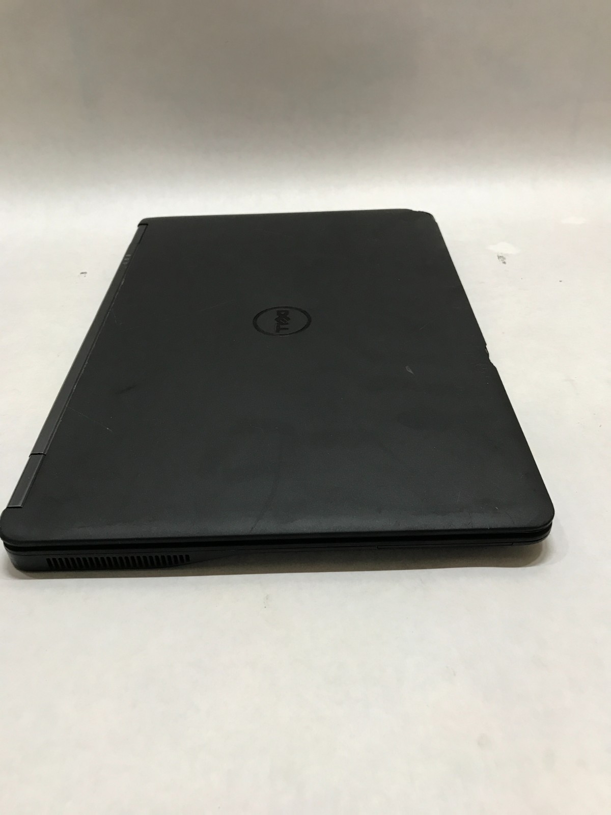 Dell Latitude E7450 14″ Intel Core i5 8GB RAM NO HDD/OS For Parts BAD LCD!! – DW