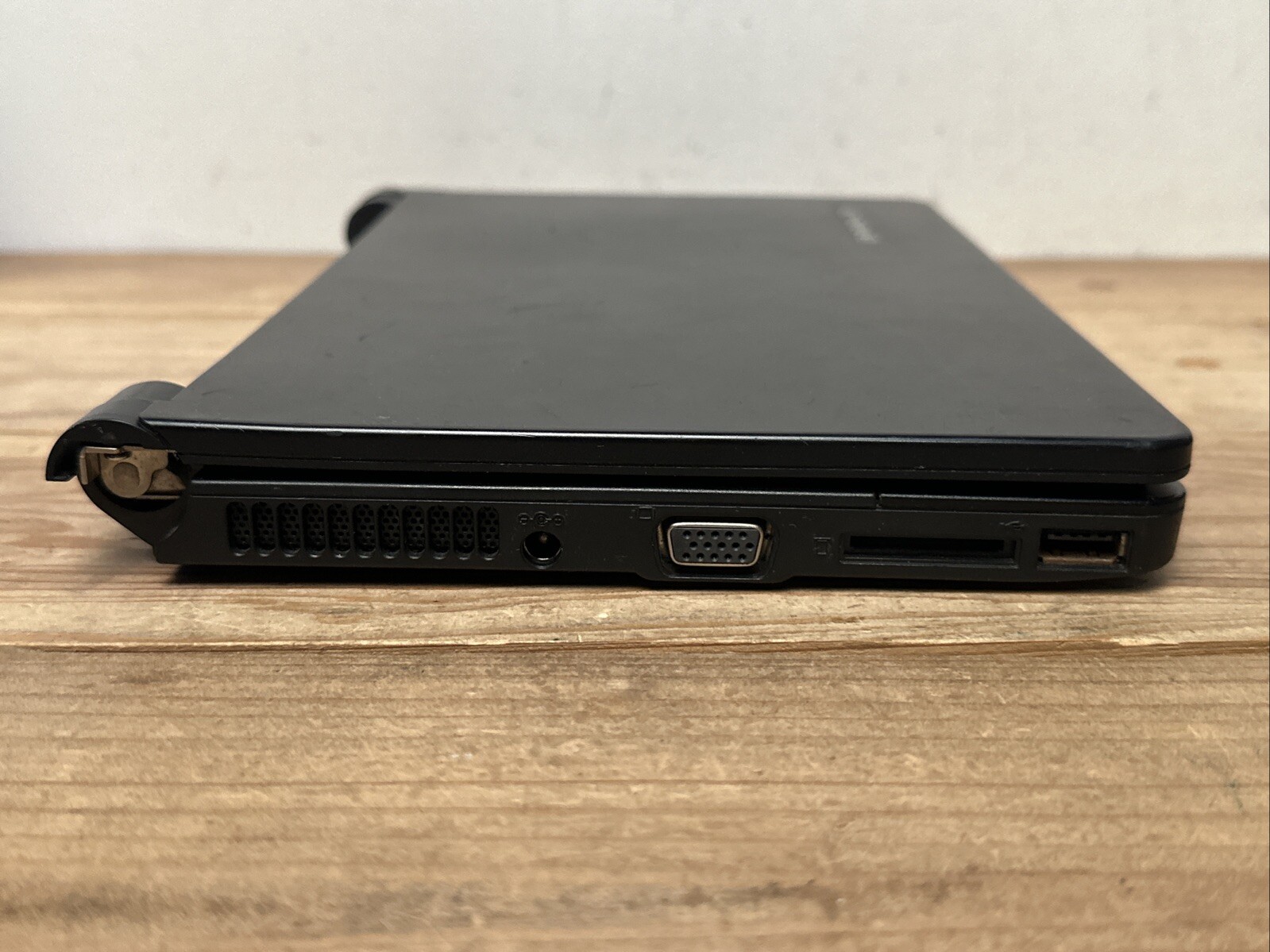 Lenovo Laptop 4231 Ideapad Laptop Netbook *No Battery or Charger* Used