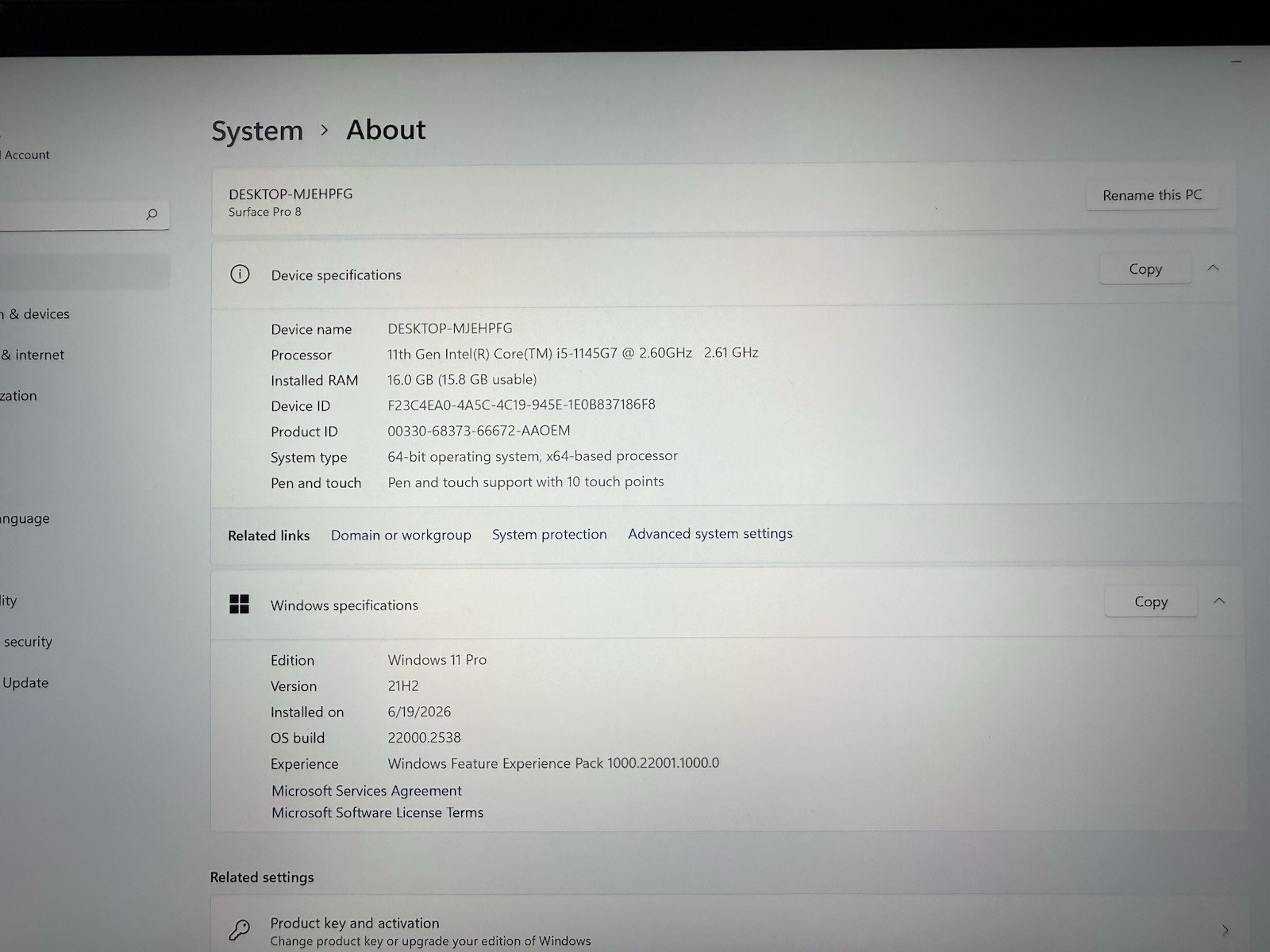 Microsoft Surface Pro 8 (1982) i5-1145G7 – 16GB RAM – 256GB 120Hz – Win 11 Pro