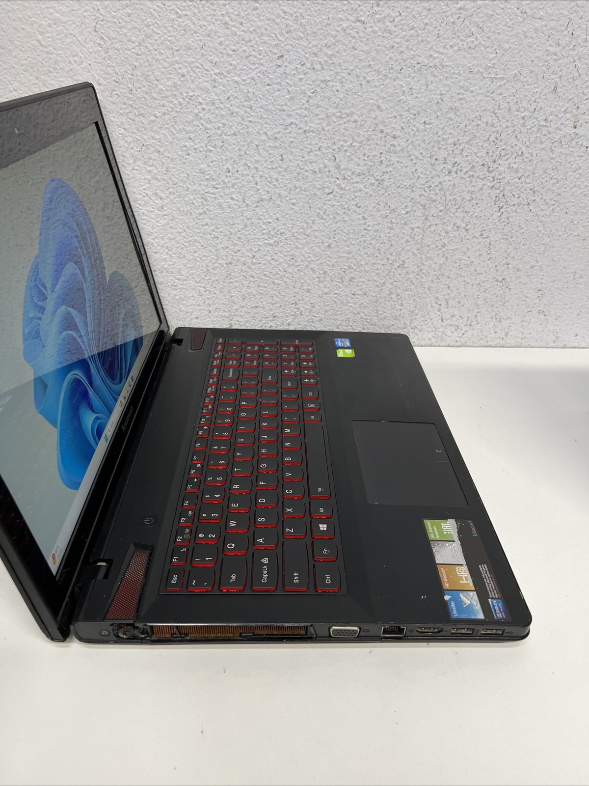 Lenovo IdeaPad Y500 15.6″ Intel Core i7-3630M 2.4GHz 8GB 500GB HD GT 750M *READ*