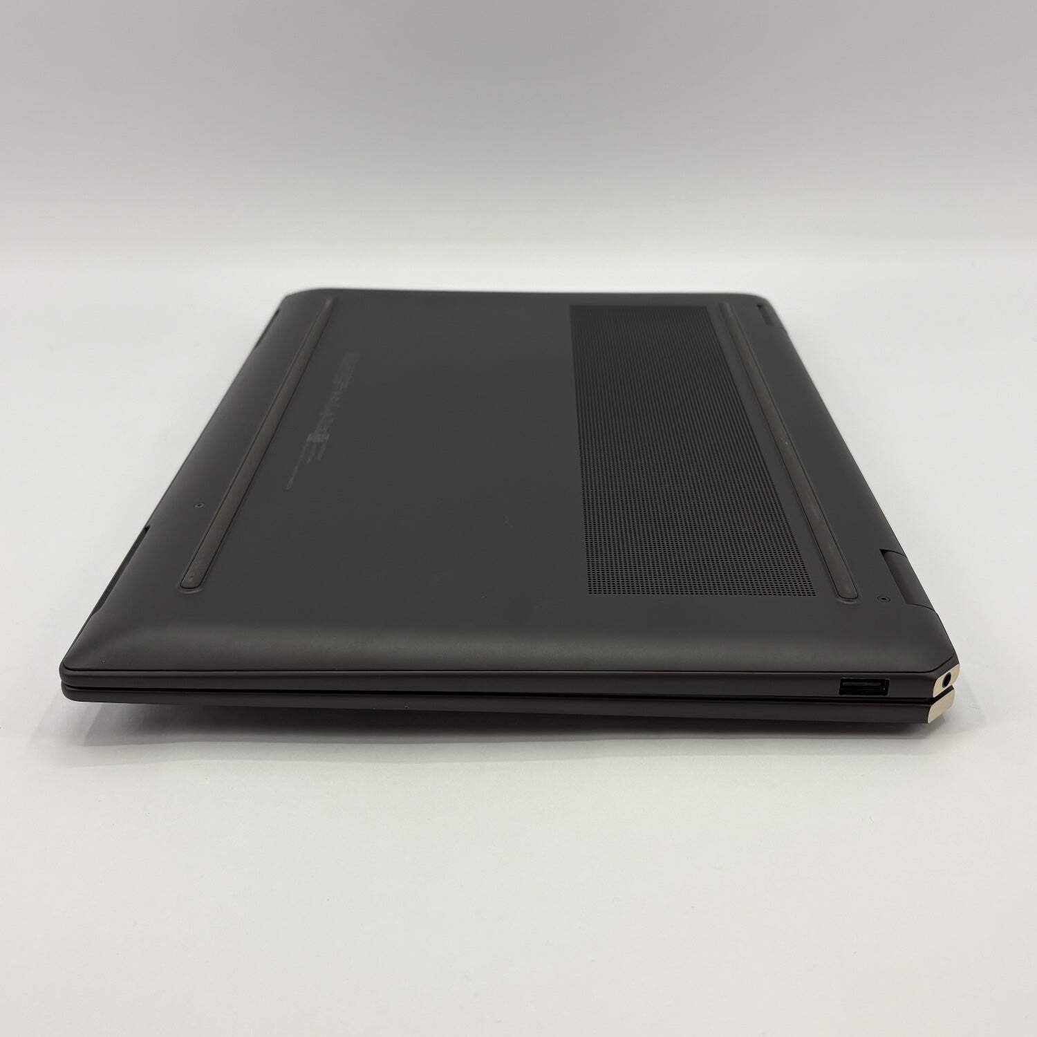 HP Spectre x360 16-AA0013DX 16″ Core Ultra 7 155H 3.8GHz 16GB RAM 1TB SSD