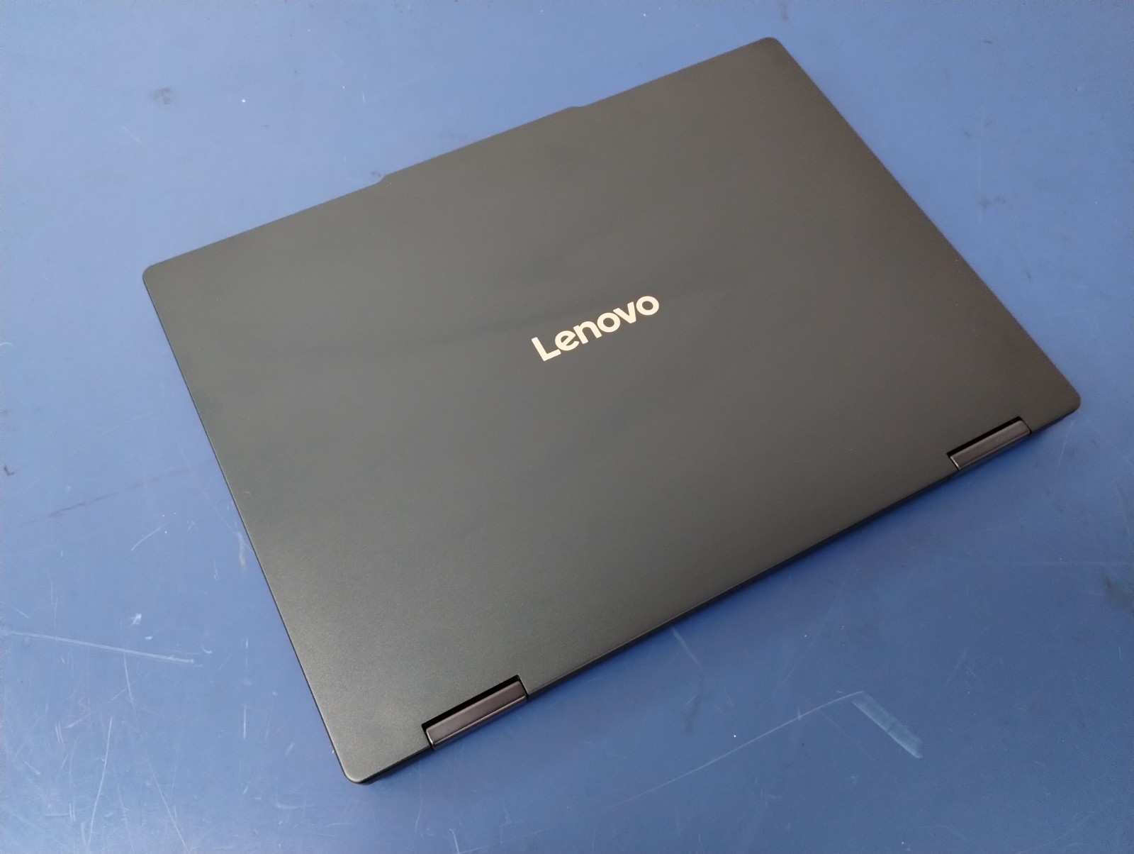 LENOVO IdeaPad 5 2-in-1 14AKP10, AMD Ryzen AI 7 350, 16 GB RAM, 1 TB NVMe SSD