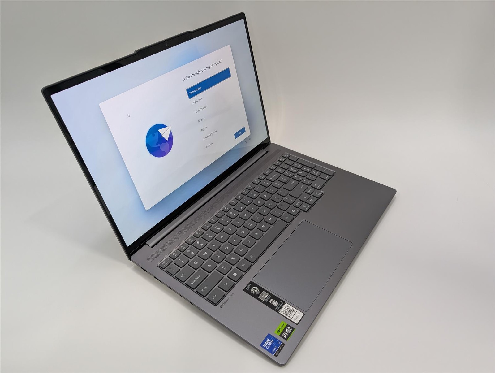 Lenovo IdeaPad Pro 5 16IAH10 32 GB RAM 1 TB SSD Used Excellent
