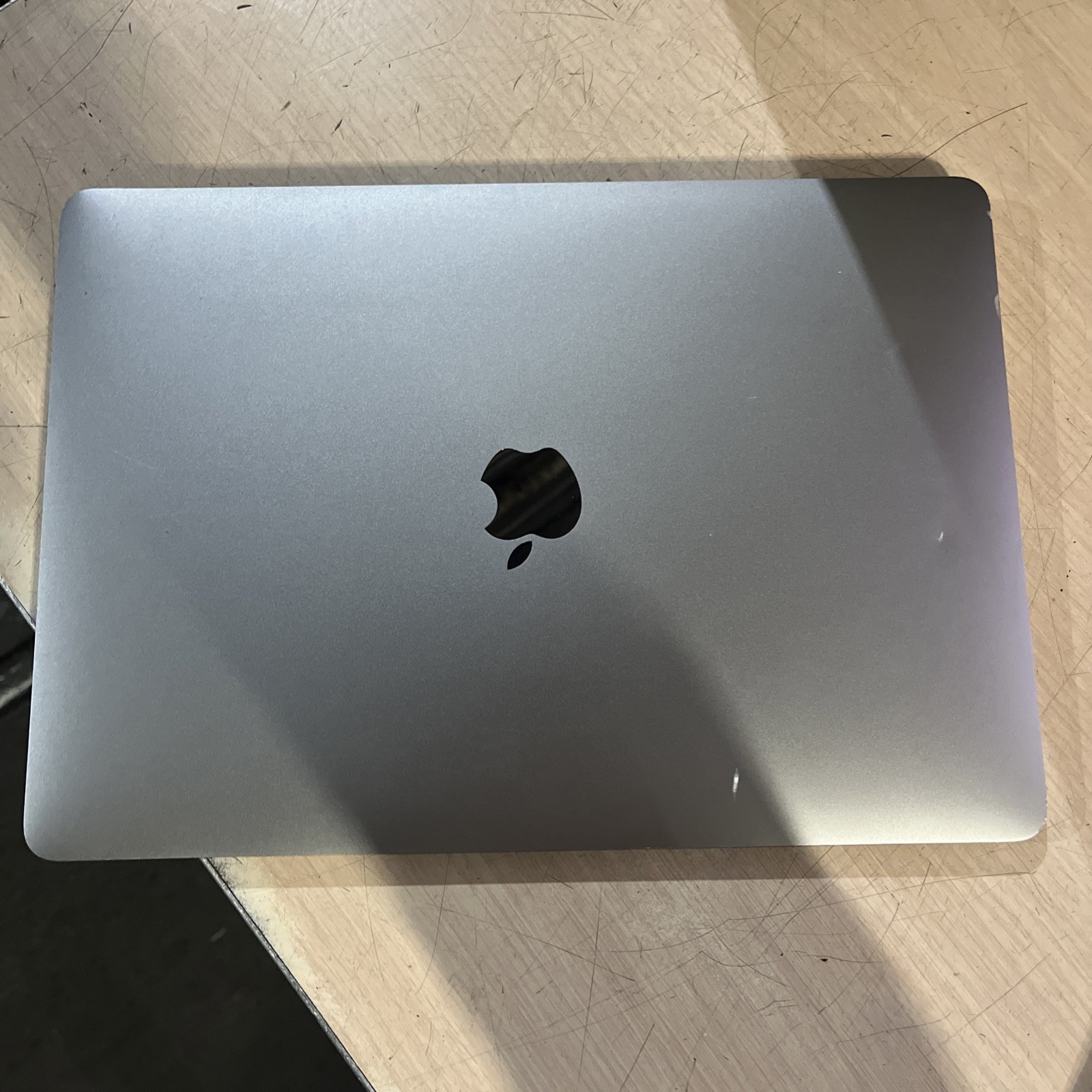 APPLE MACBOOK AIR “M1″ 8 CPU/7 GPU 13” 3.2GHZ 8GB RAM 128SSD