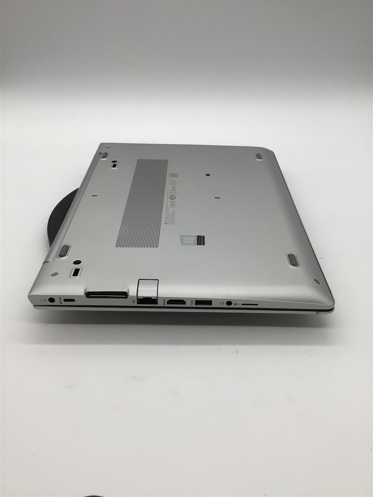 HP EliteBook 745 AMD Ryzen 5 PRO 3500U/16GB RAM/No SSD