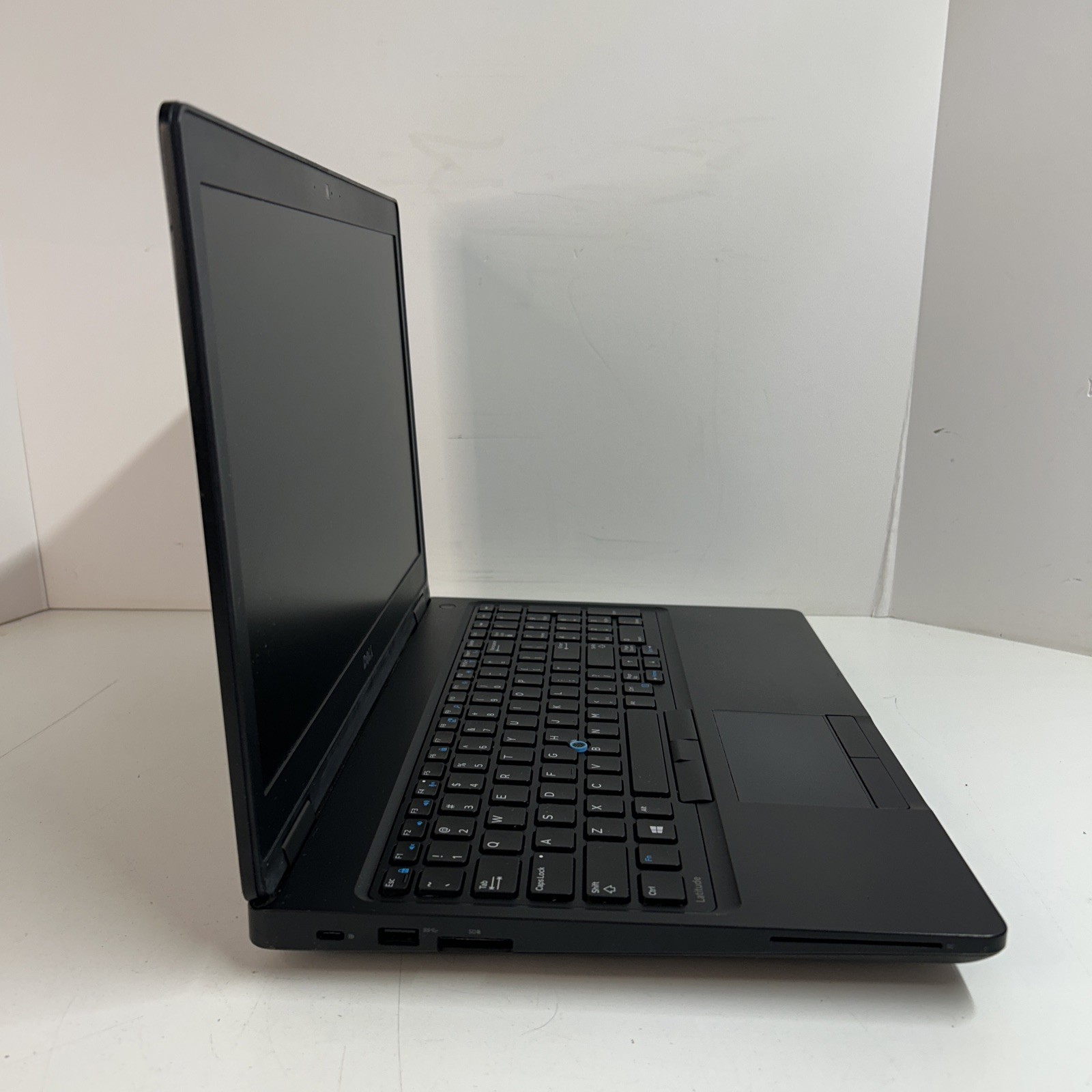Dell Latitude 5580 15.6″ i5-6300u 16GB Ram 256GB SSD Win 11 Pro Needs🔋