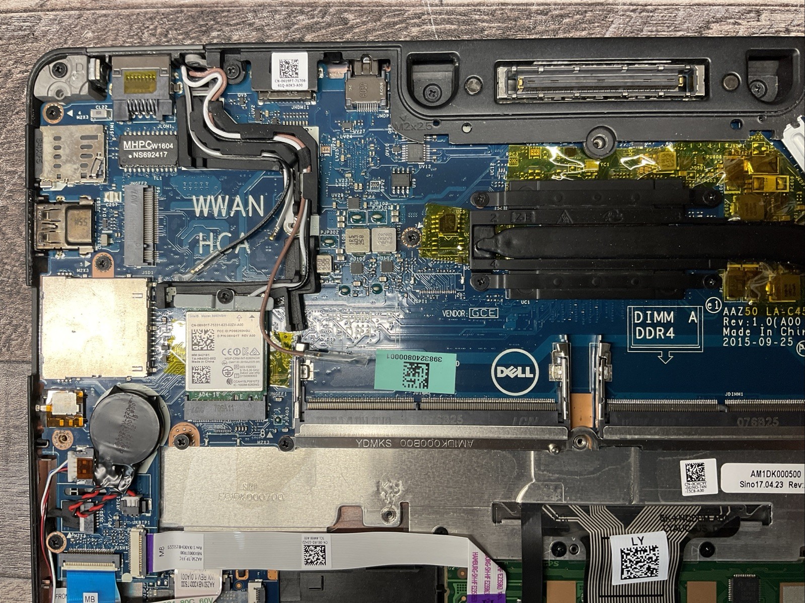 Latitude E7270 / i7 6th / No RAM Laptop Notebook PC / M10