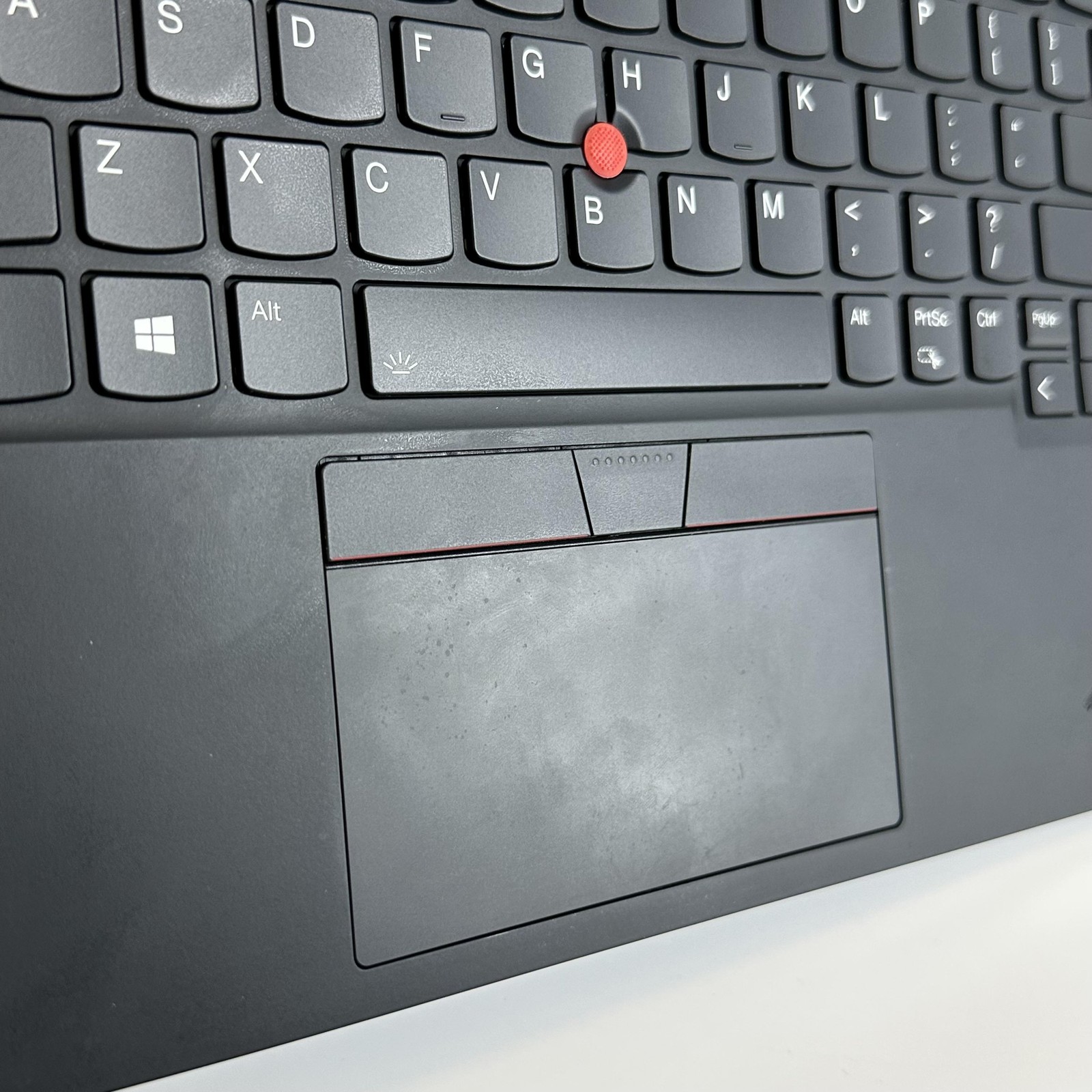 Lenovo ThinkPad X1 Carbon Gen 9 14 Black FHD+ 2.4 GHz i5-1135G7 16GB 256GB SSD