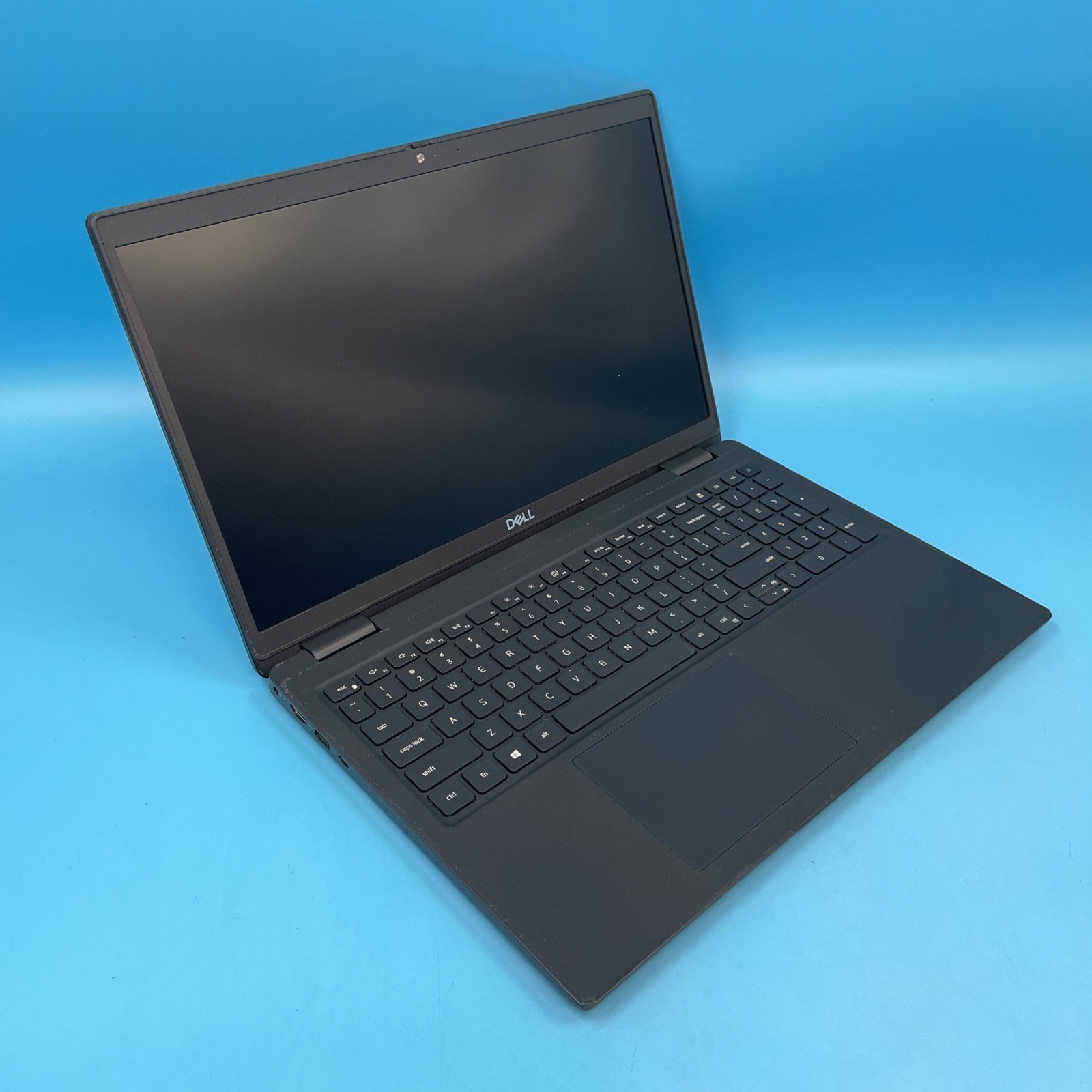Dell Latitude 3520 | i5-1135G7 | 8GB RAM | 256GB SSD | NO OS | 67% BATT