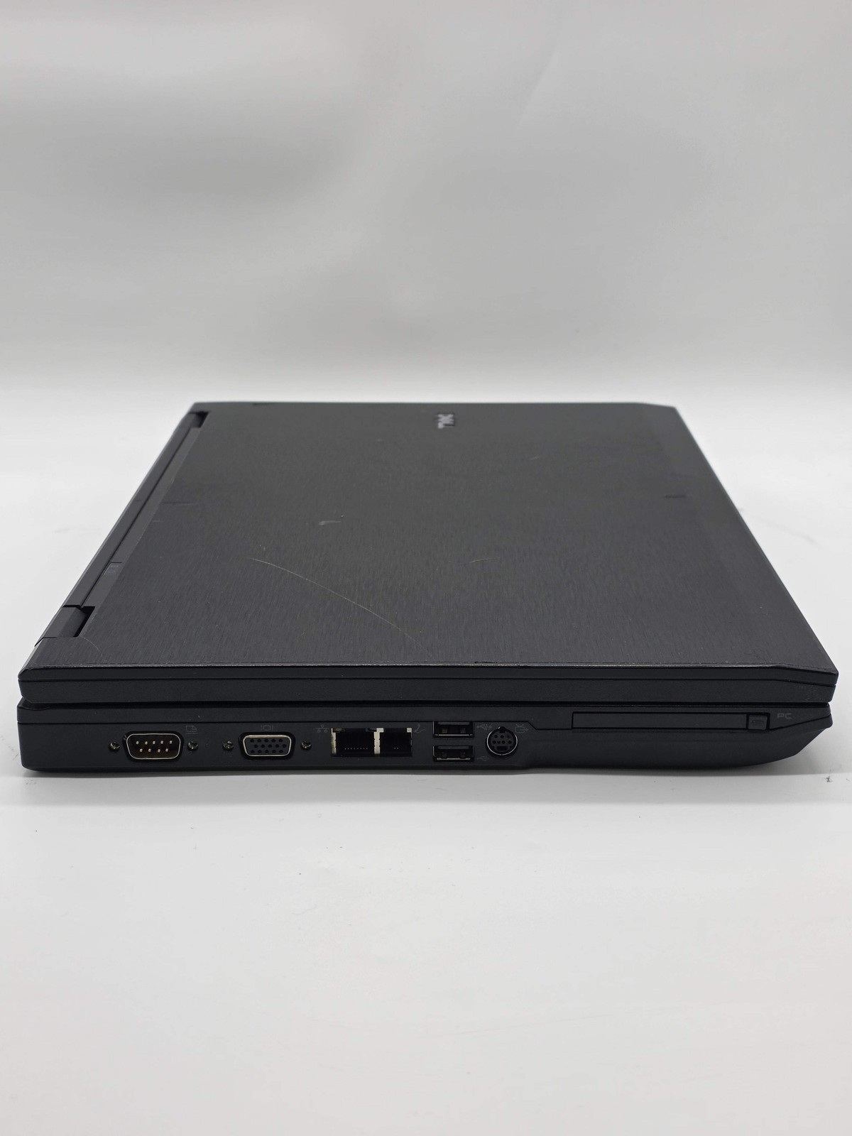 Dell Latitude E5500 14″ Intel Core 2 4GB RAM 16GB HDD Black Used – C w/ Charger