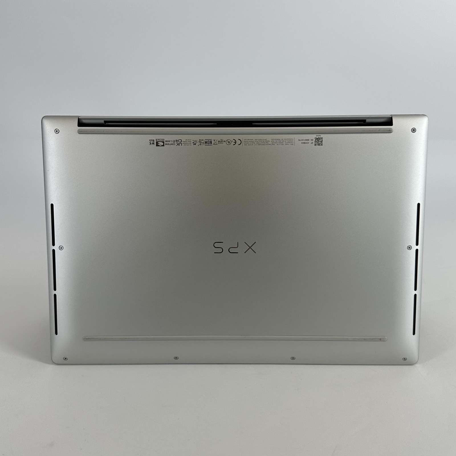 Dell XPS 14 9440 FHD+ 1.4 GHz Ultra 7 155H 32GB 1TB SSD RTX 4050 Excellent