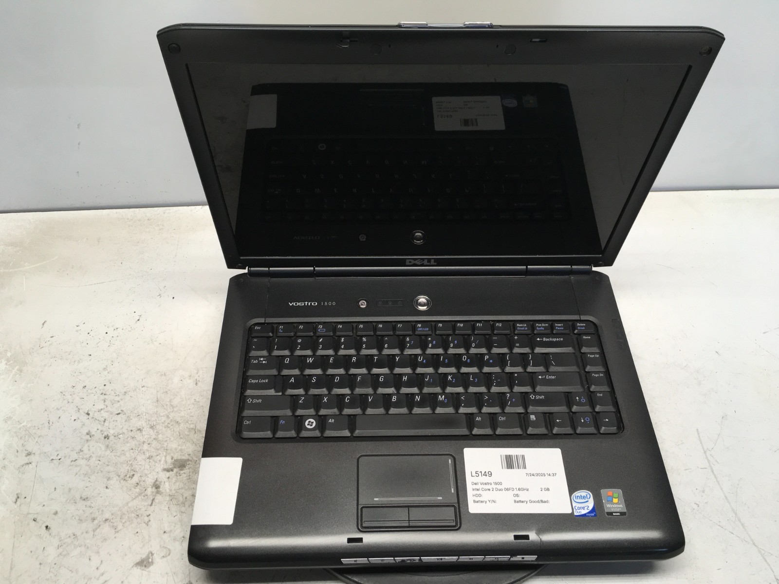 Dell Vostro 1500 Intel Core 2 Duo 06FD 1.6GHz 2 GB NO HDD Lines in Screen