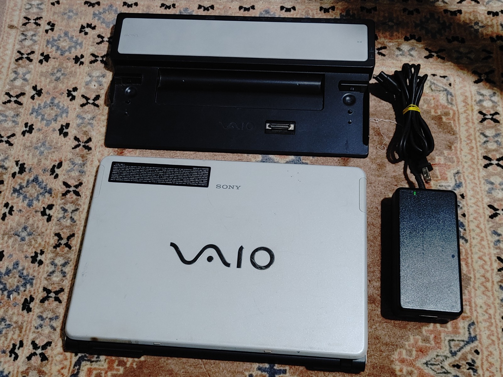 Sony Vaio VGN-FS640/W PCG-7A2L Laptop NO OS/BATTERY