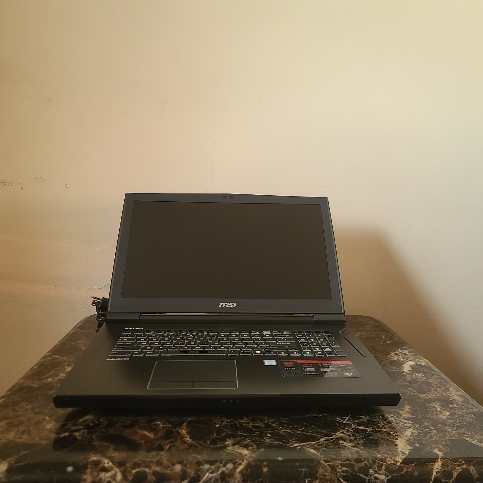 MSI GT73EVR 7RF TITAN PRO GAMING LAPTOP i7-7820HK 32GB RAM GTX 1080 512GB SSD