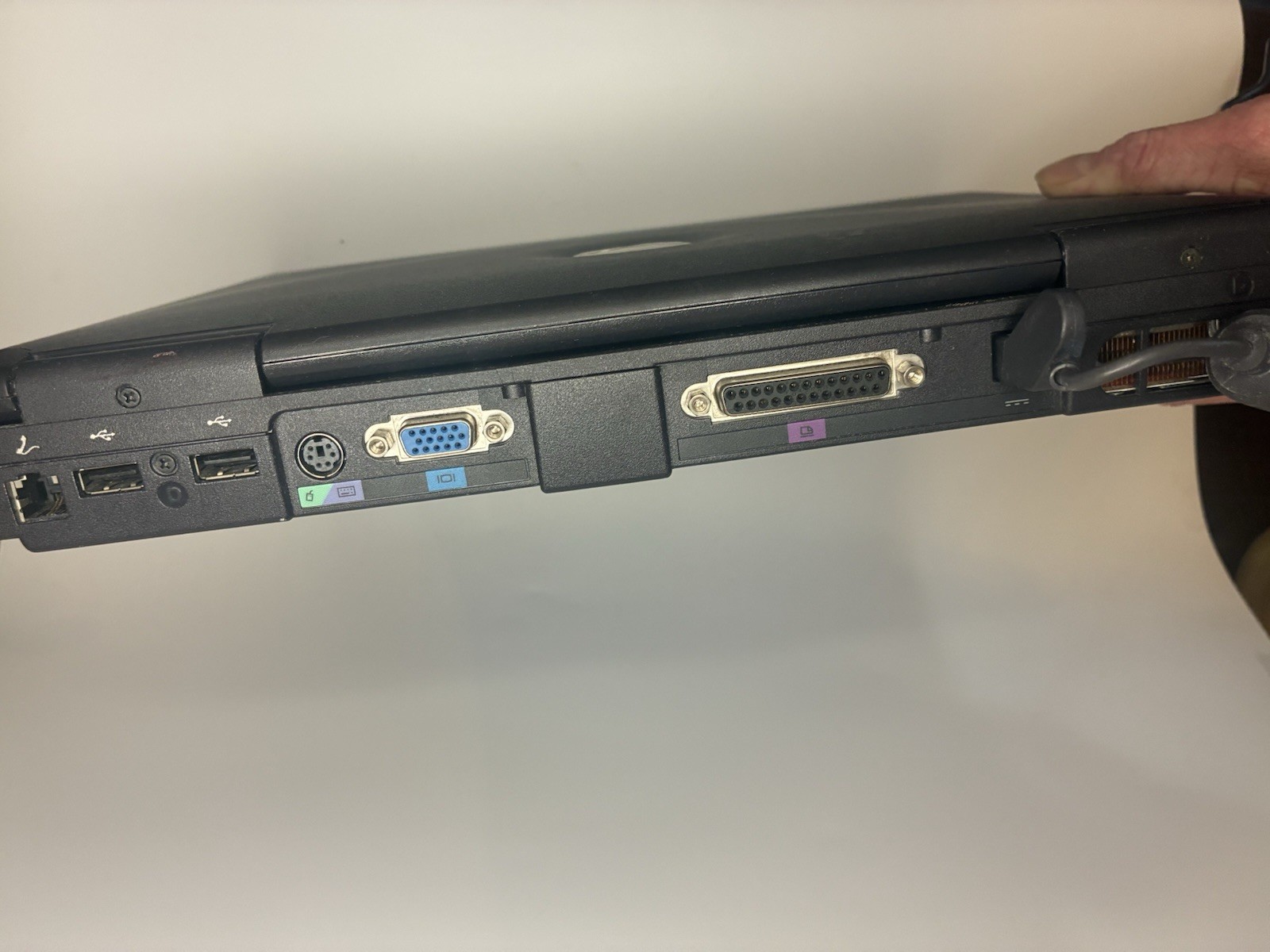 Dell Inspiron 2600 Vintage Gaming Laptop Intel Celeron Windows XP w/ Charger