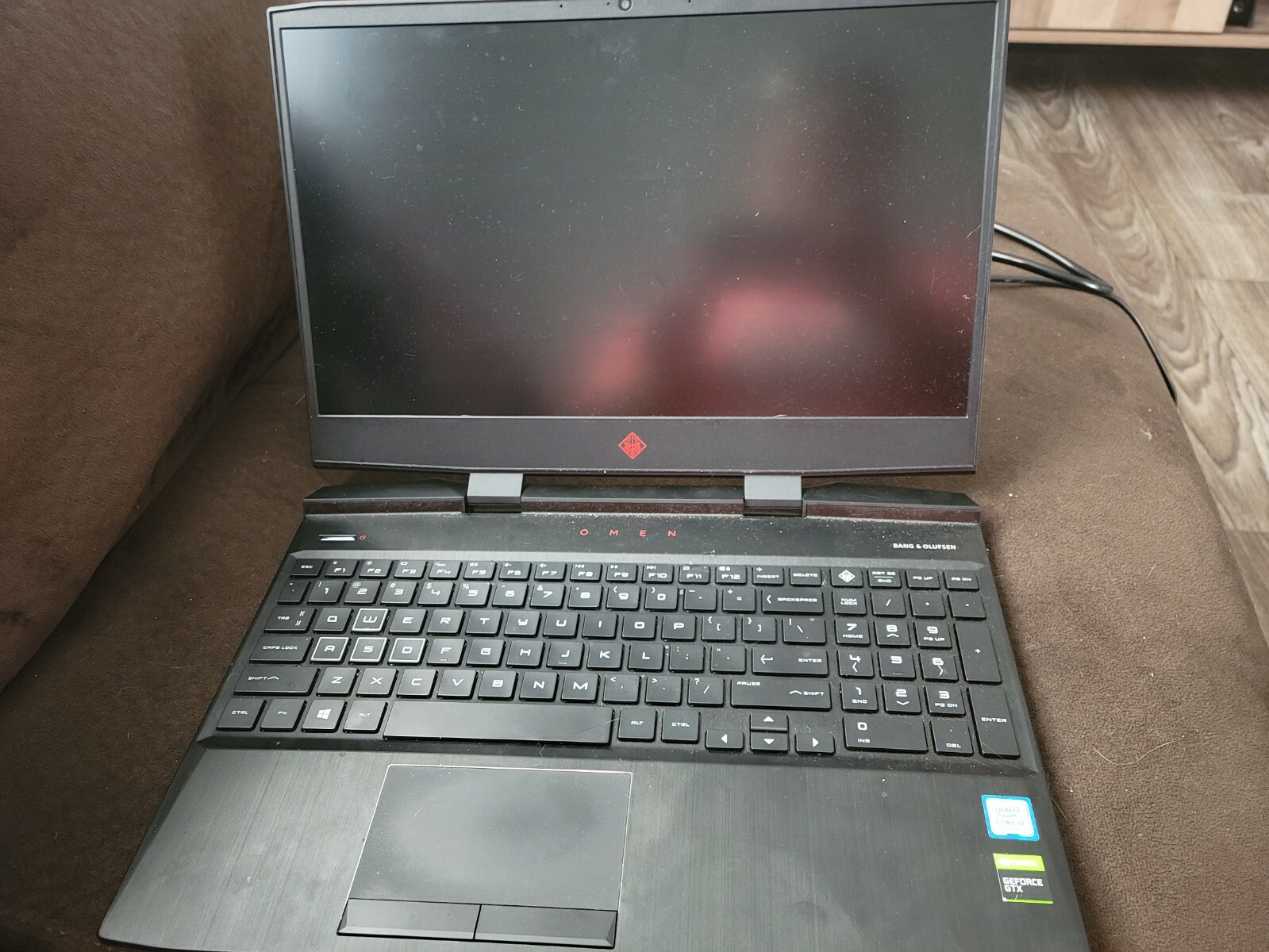 hp omen gaming laptop i7 black and red used but good condition runs smooth 