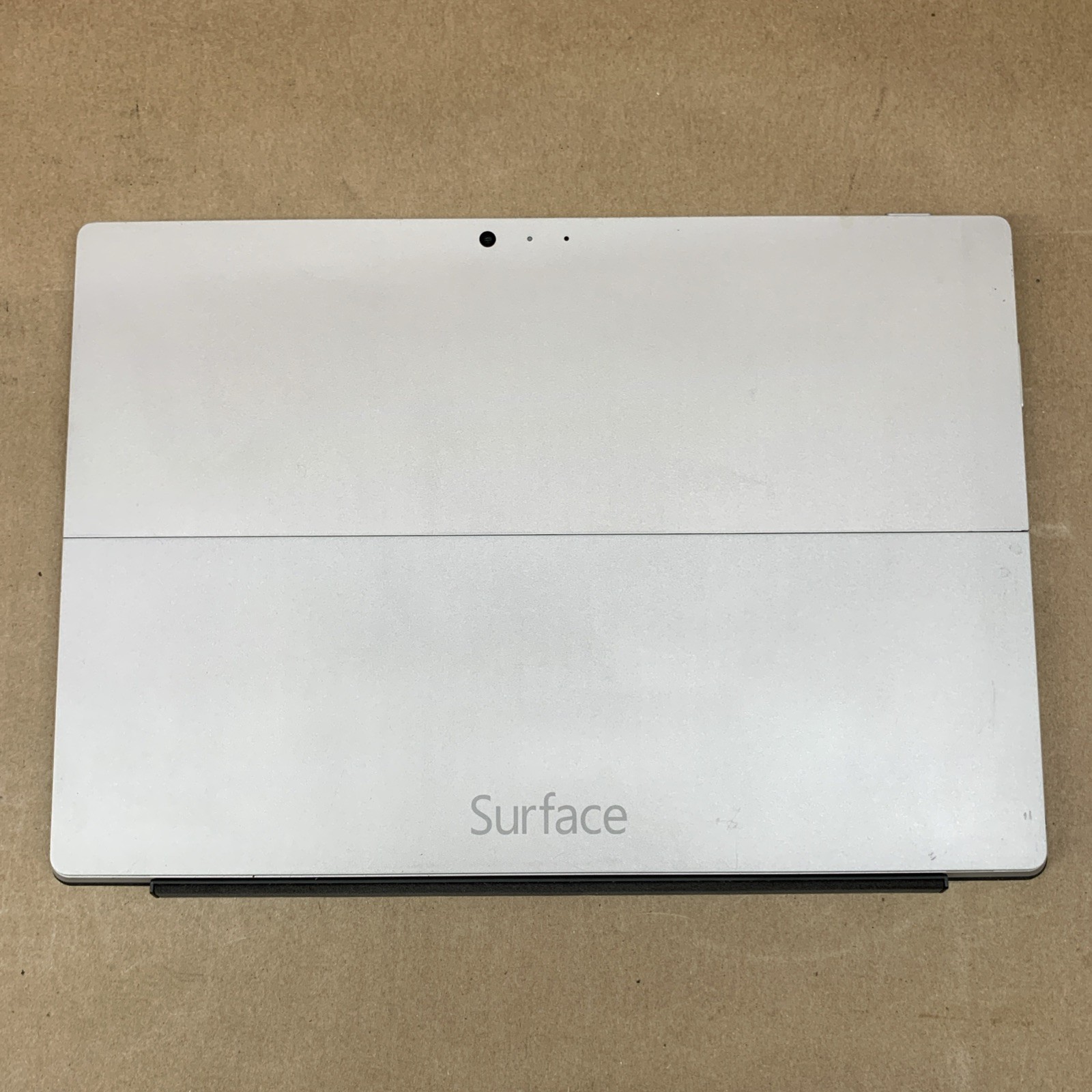 Surface Pro 3, Intel Core i5-4300U @ 1.9GHz, 4GB RAM, 128GB SSD, W10P
