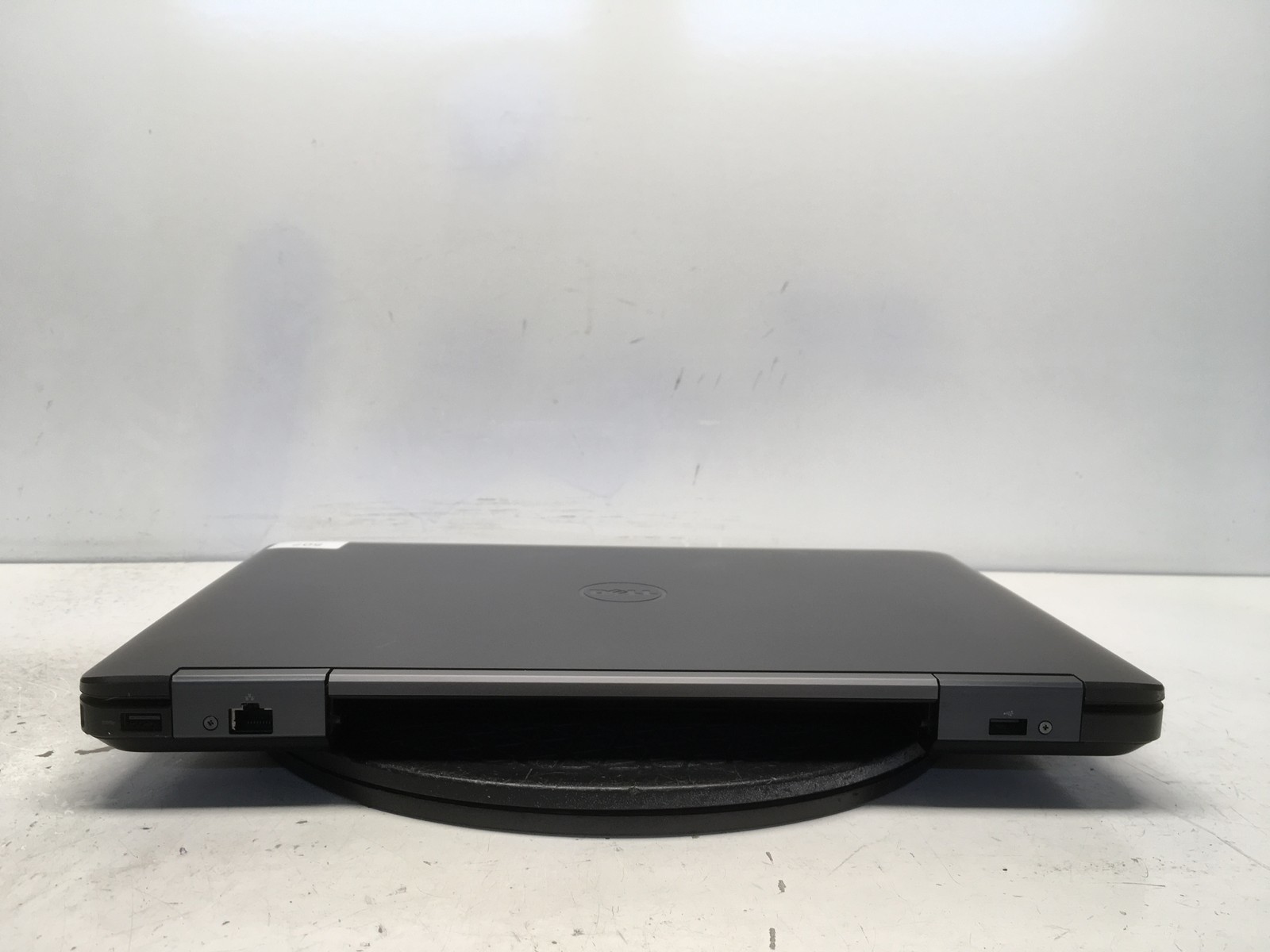 Dell Latitude E5540 Intel i5-4210U 1.7GHz 8 GB NO HDD No Batt