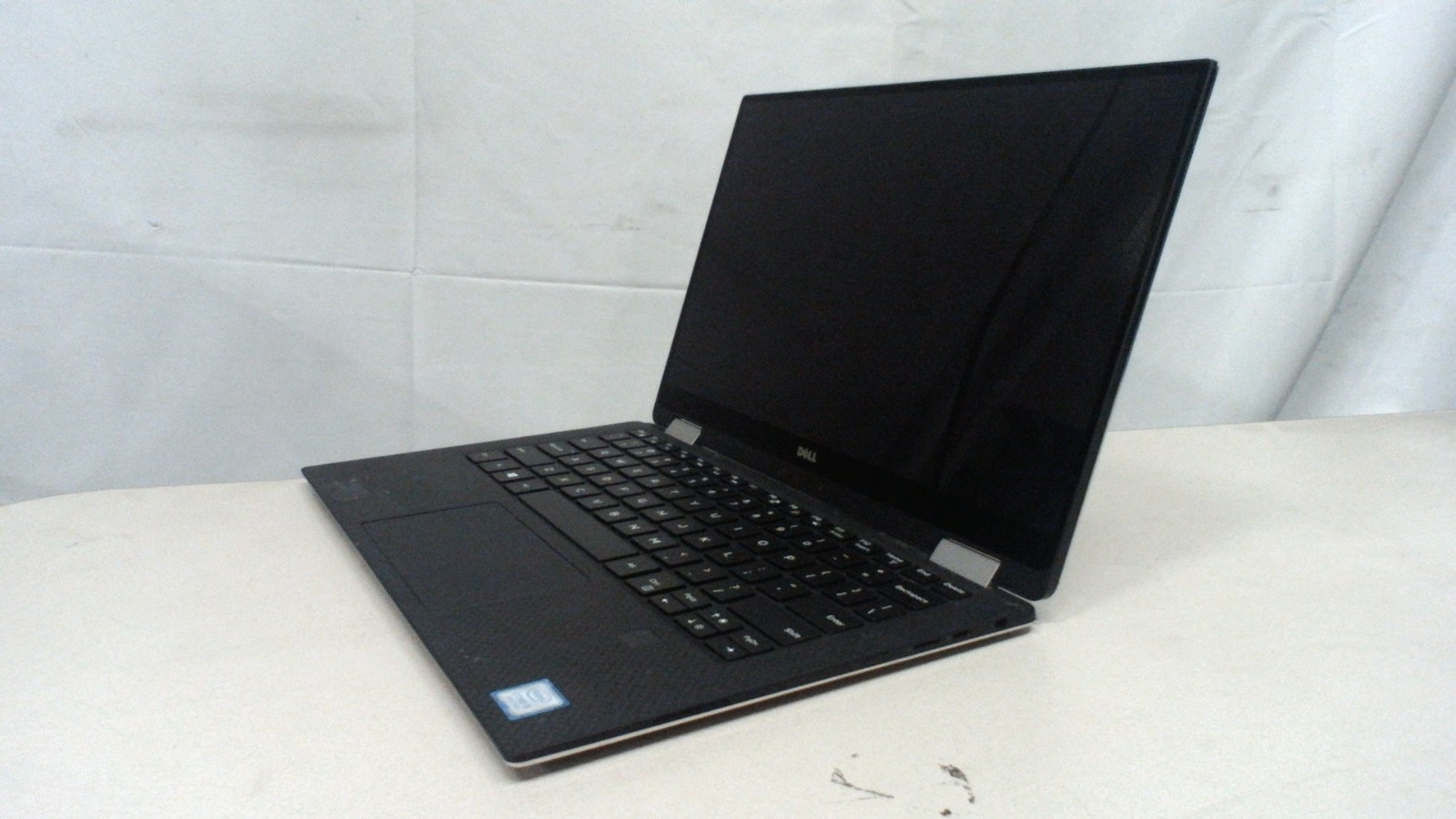 Dell XPS 13″ 9365 | i5-8200Y @ 1.30 | 8GB RAM | 512GB|
