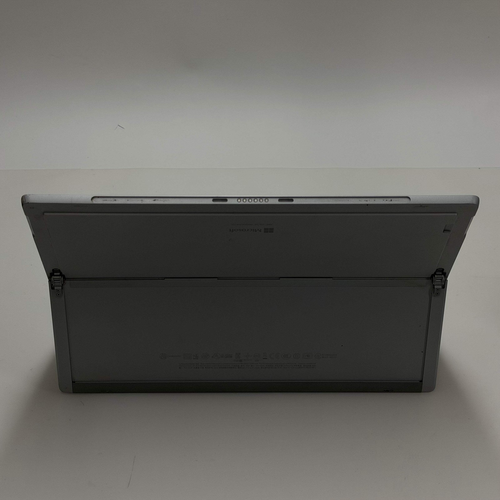 Broken Microsoft Surface Pro 7 1866 14.4″ i5-1035G4 1.1GHz 8GB RAM 256GB SSD