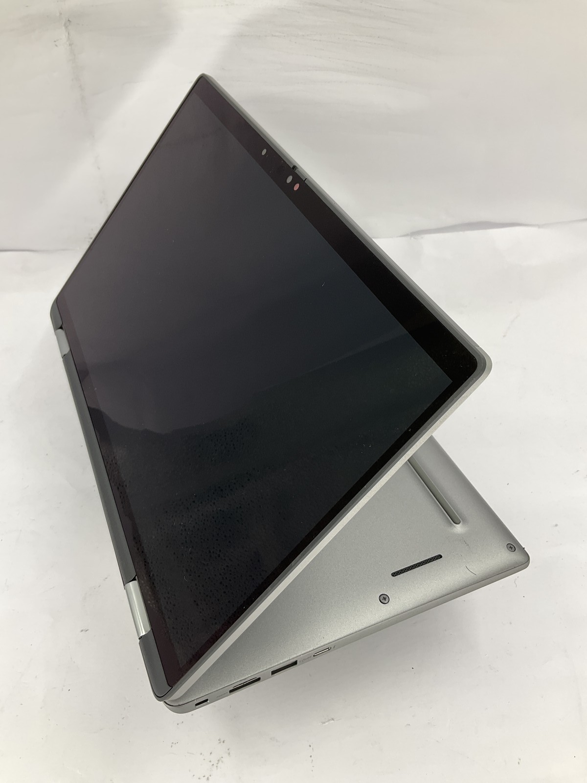 Dell Latitude 7330 13.3″ 2in1 Touch Core i7-1255U 512GB 16GB B Win 11 Pro