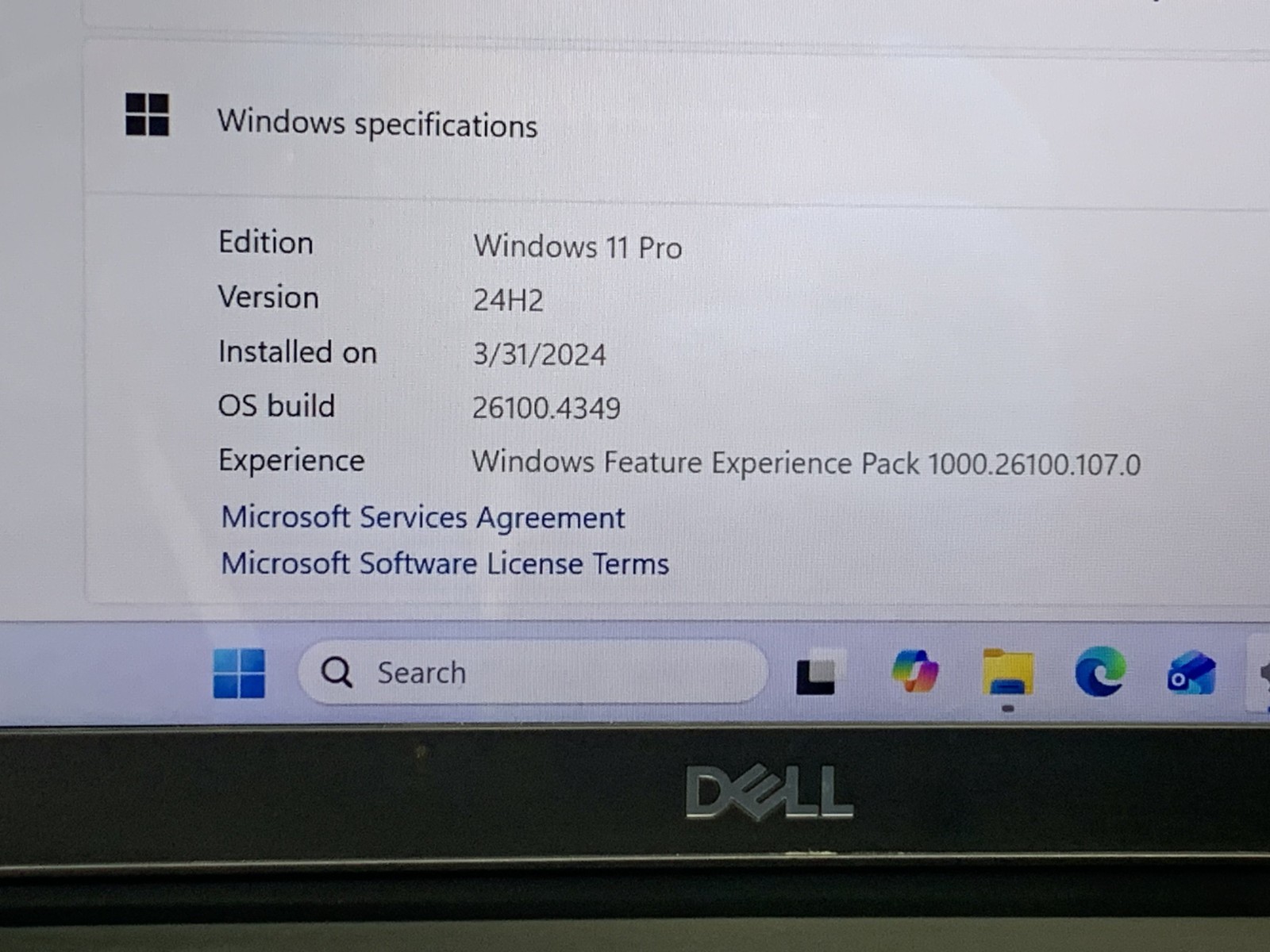 DELL VOSTRO 5391 i7-10510U@ 1.80GHz 8GB RAM 256GB NVMe W11P WAC *READ