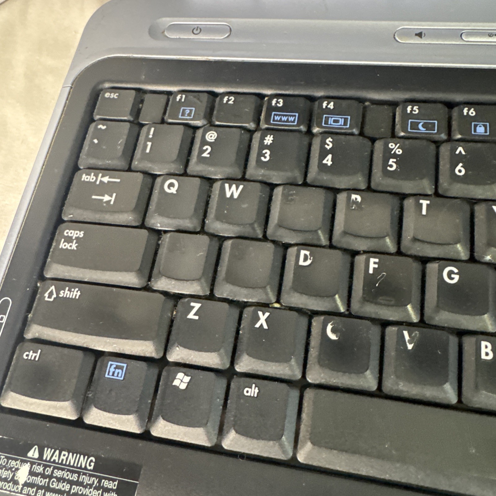 HP Pavilion Intel Pentium 4 w/ 512mb Ram & 160GB HD Windows XP Gaming Laptop