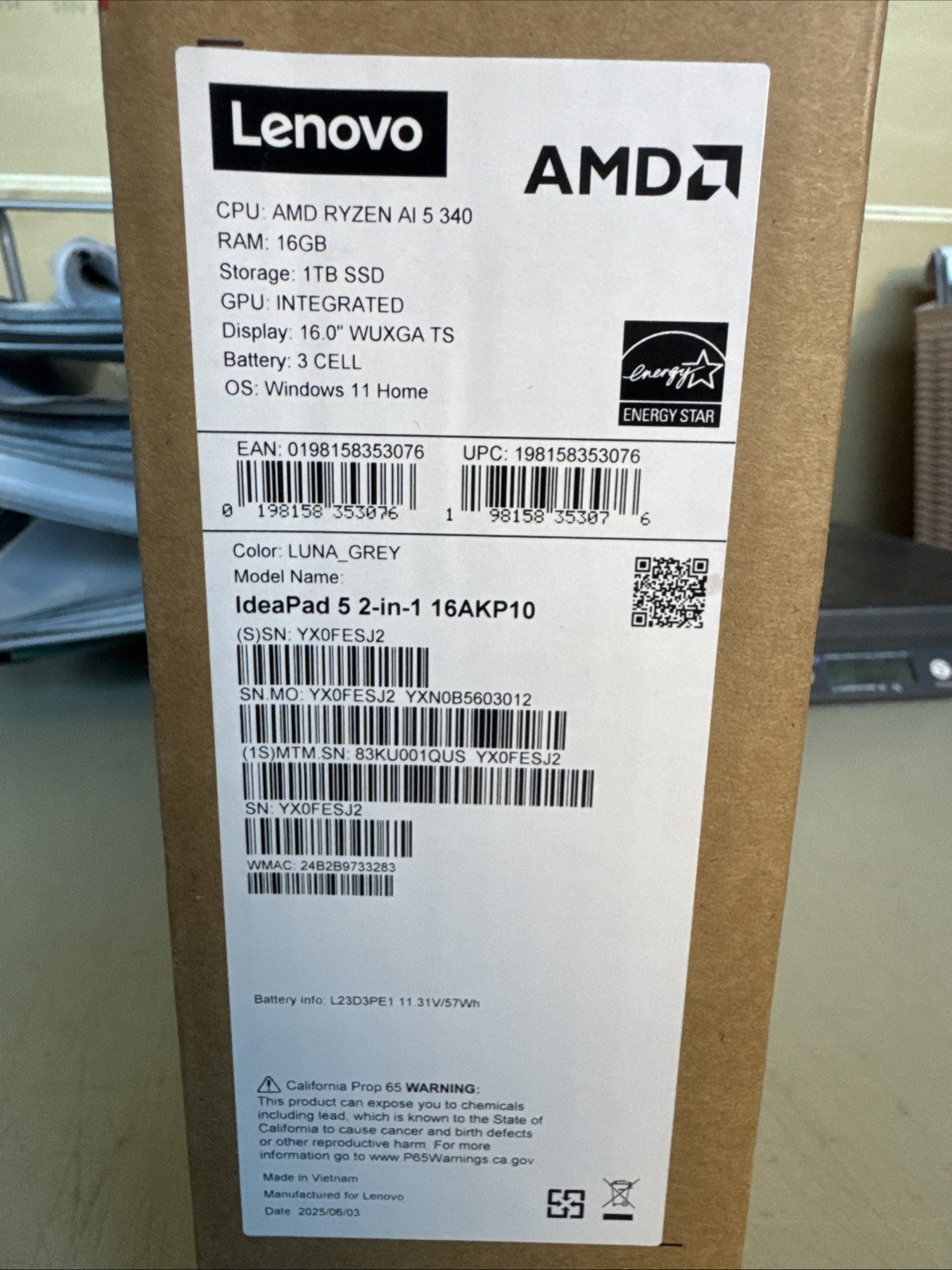 Lenovo IdeaPad 5 2-in-1 16AKP10 CoPilot+ Laptop AMD Ryzen AI 5 340 16GB 1TB SSD