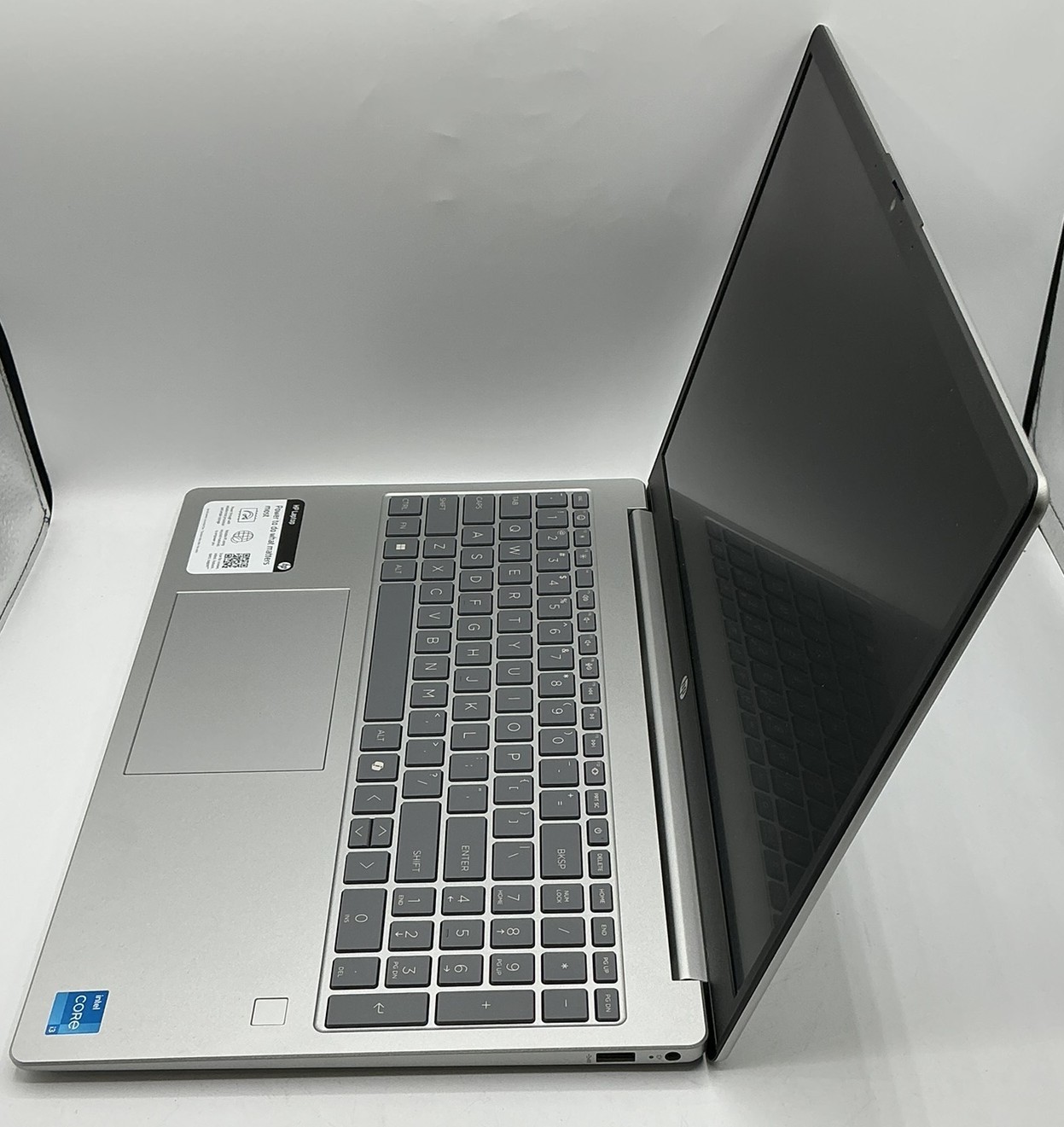 HP Laptop Model RTL8852BE 15.6 Inch