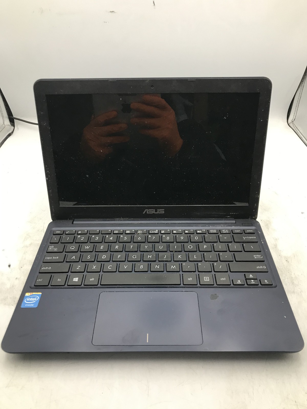 ASUS EeeBook X205T – FOR PARTS/REPAIR – INTEL ATOM Z3735F – 2GB RAM – READ – BB!