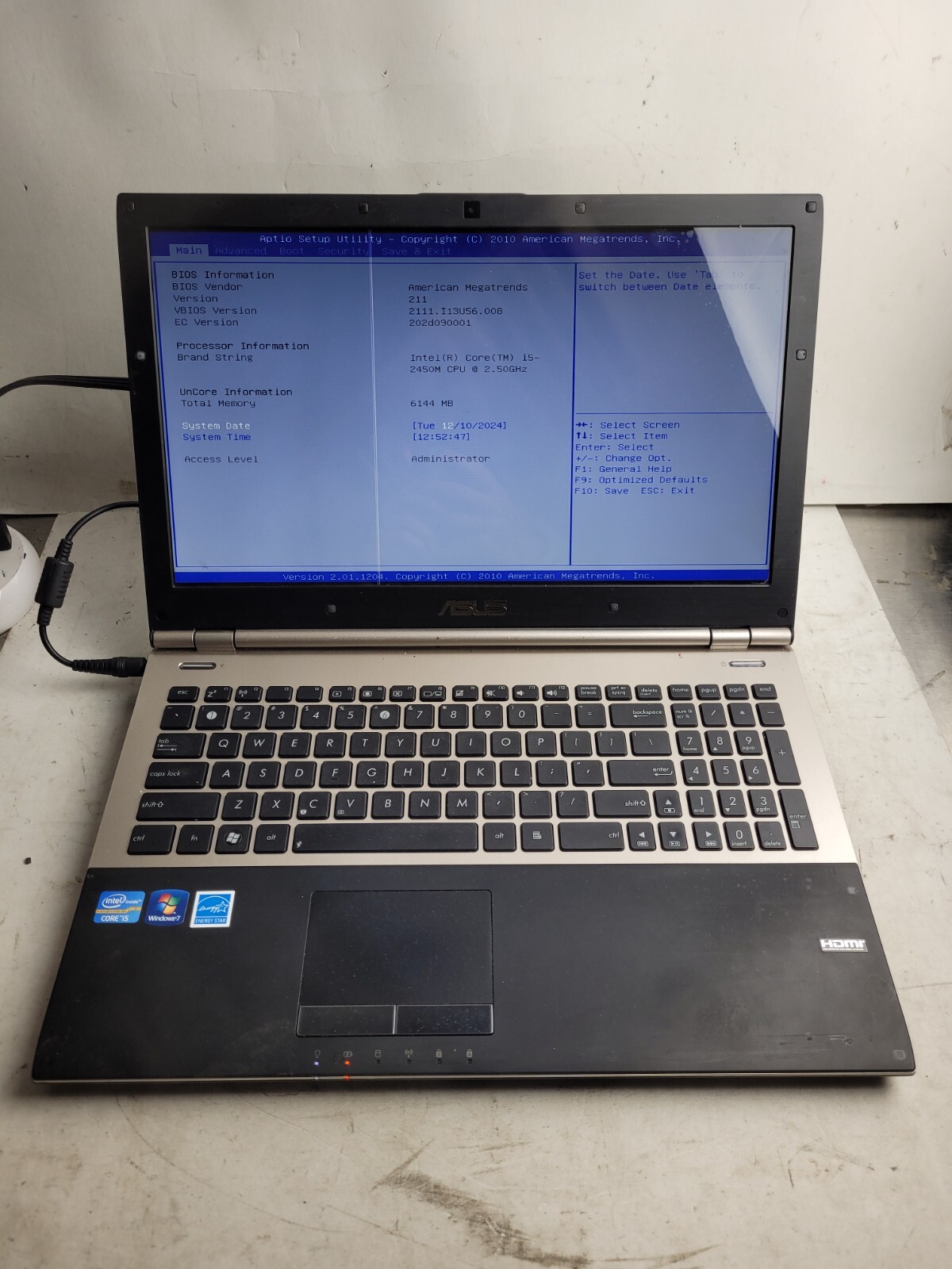 Asus U56E w/i5-2450M, 6GB RAM, 15.6″ Laptop for Parts #1372