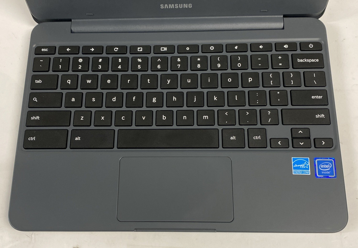 Samsung Chromebook XE501C13 – Intel Celeron 3060 2GB RAM 16GB SSD – OEM Charger