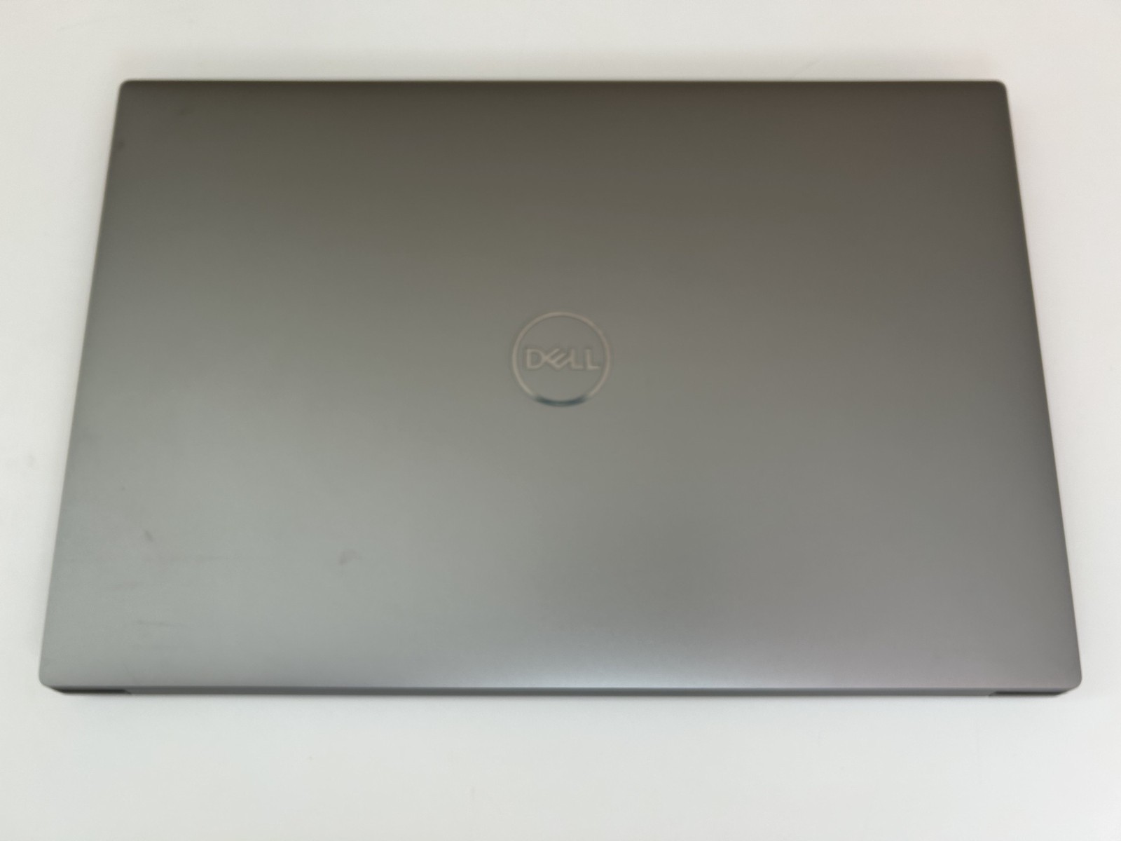 Dell Precision 5570 15.6″ TOUCHSCREEN Core i9-12900H 2 TB NVMe SSD 32GB RAM