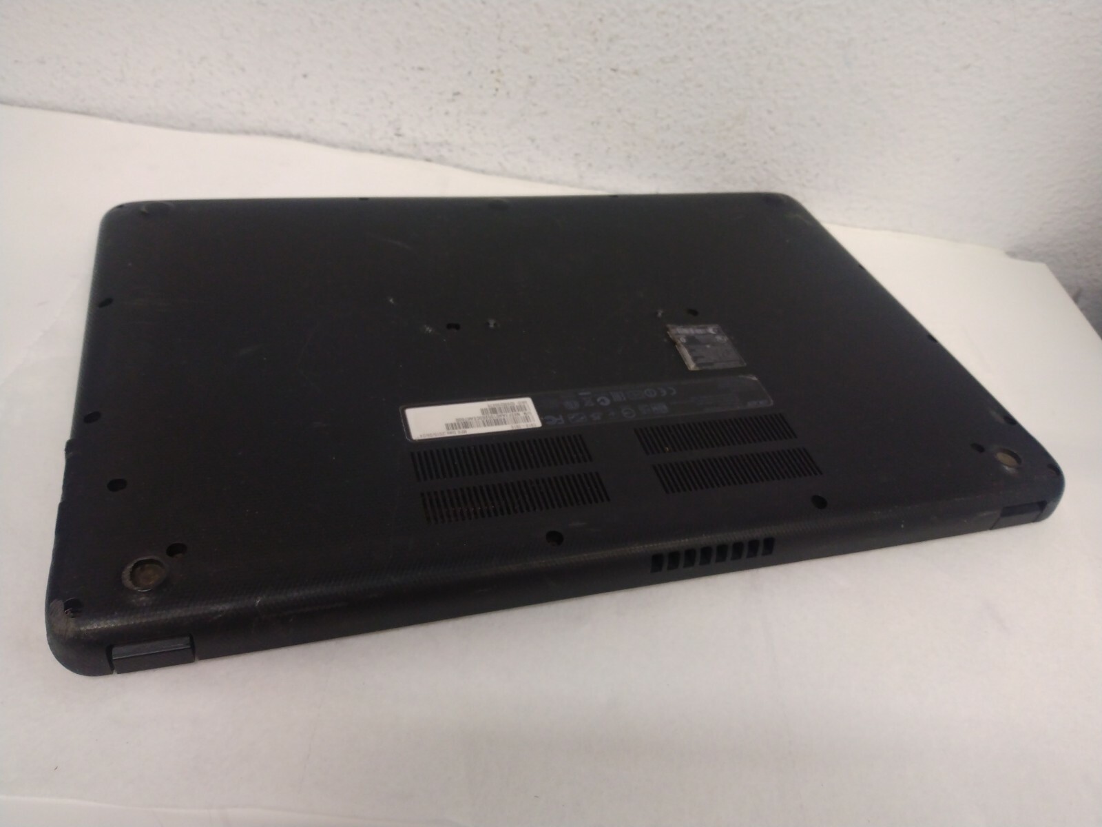 Acer C910 Chromebook 15.6″ Intel Celeron 3205U 1.50GHz 4GB Ram 16GB SSD ChromeOs
