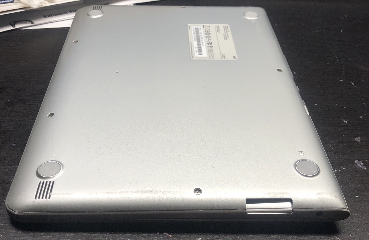 Samsung XE303 C12 Chromebook 11.6 1.7GHz, 2GB Ram, 16GB SSD, working condition
