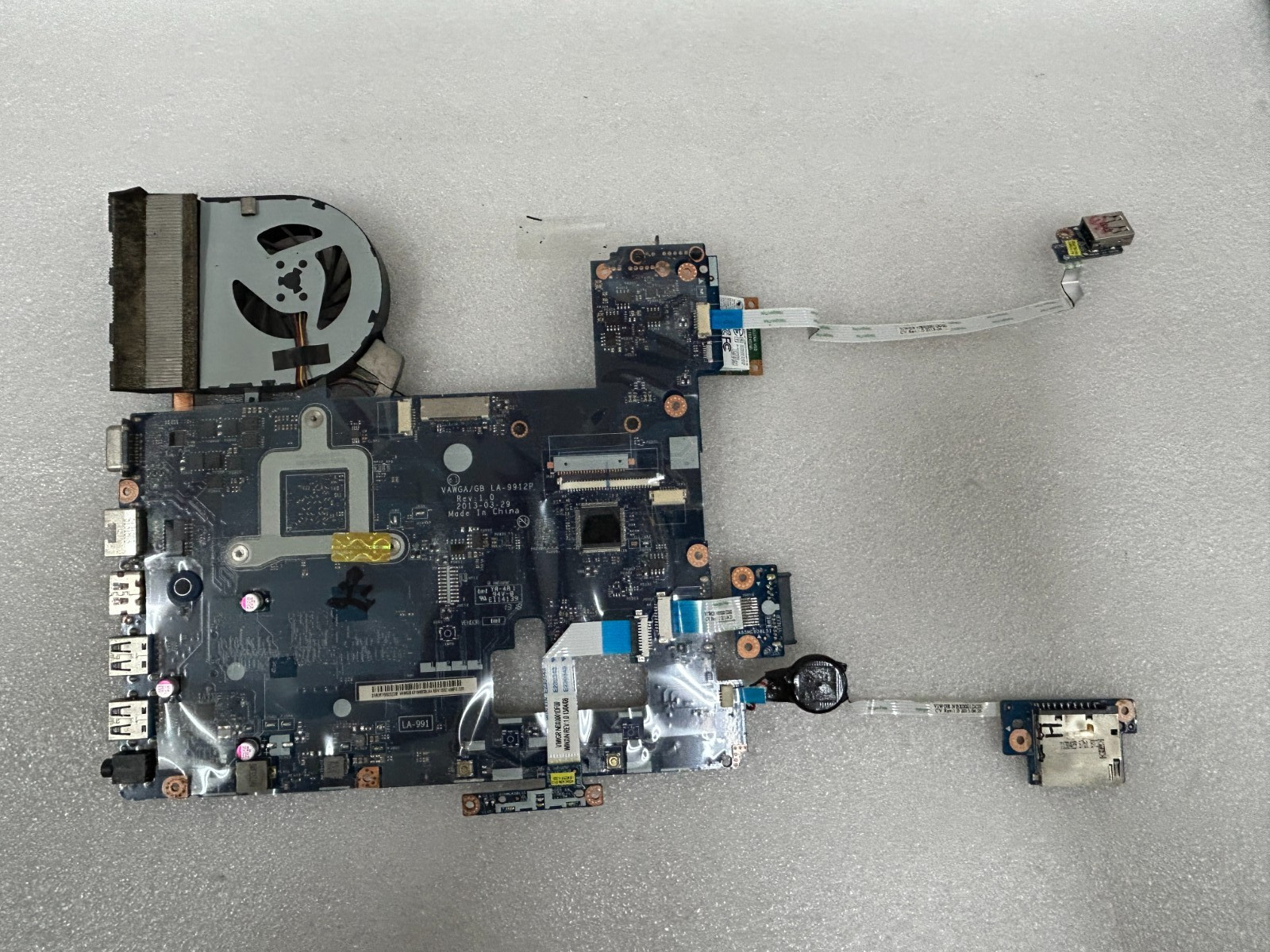OEM LENOVO G505 Motherboard AMD E1-2100 APU W/RADEON HD Graphics 1.0 LA-9912P