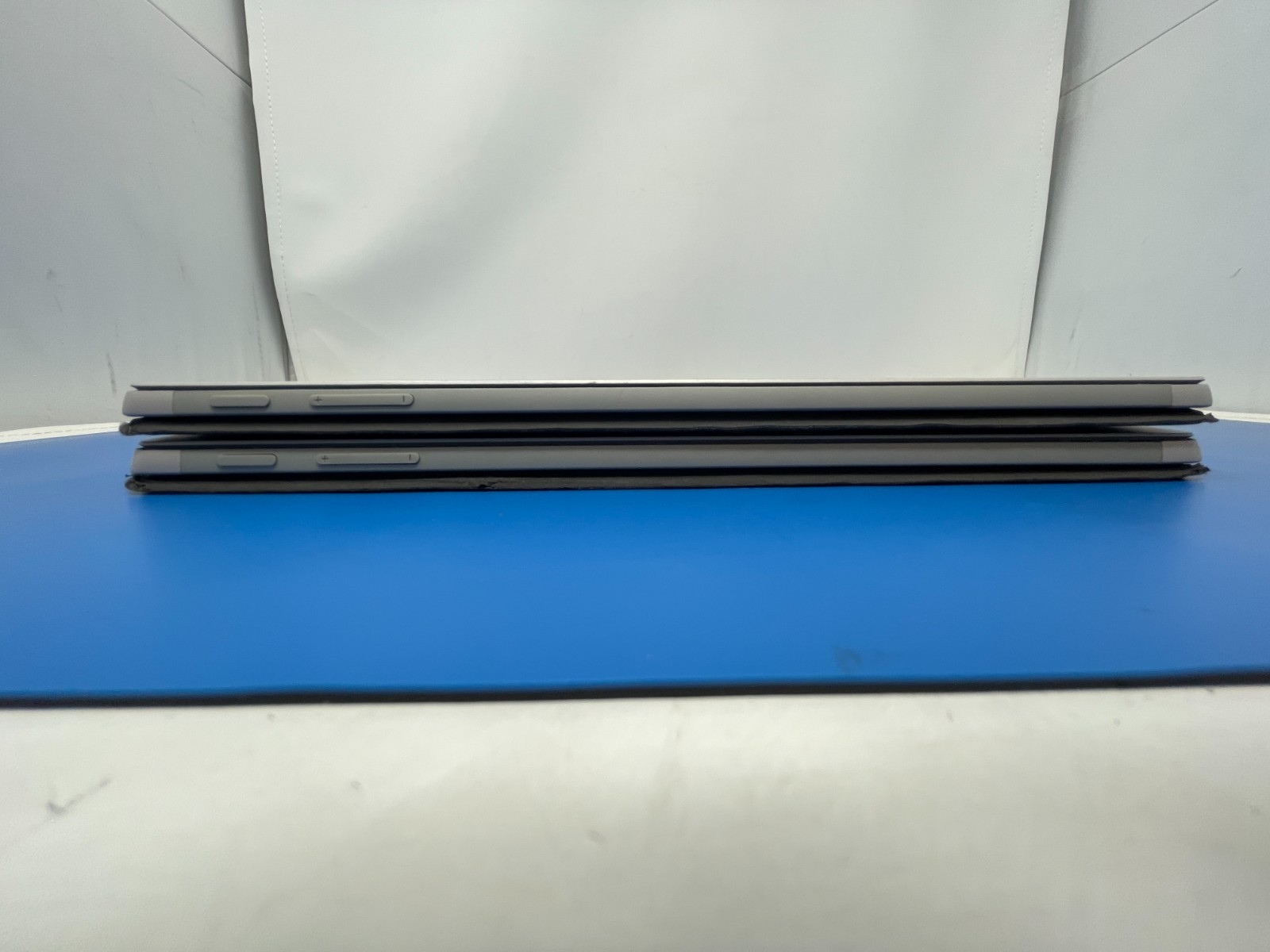 2 Microsoft Surface Pro 6 1796 | i5-8350U 256GB SSD 8GB RAM Windows 11 Pro