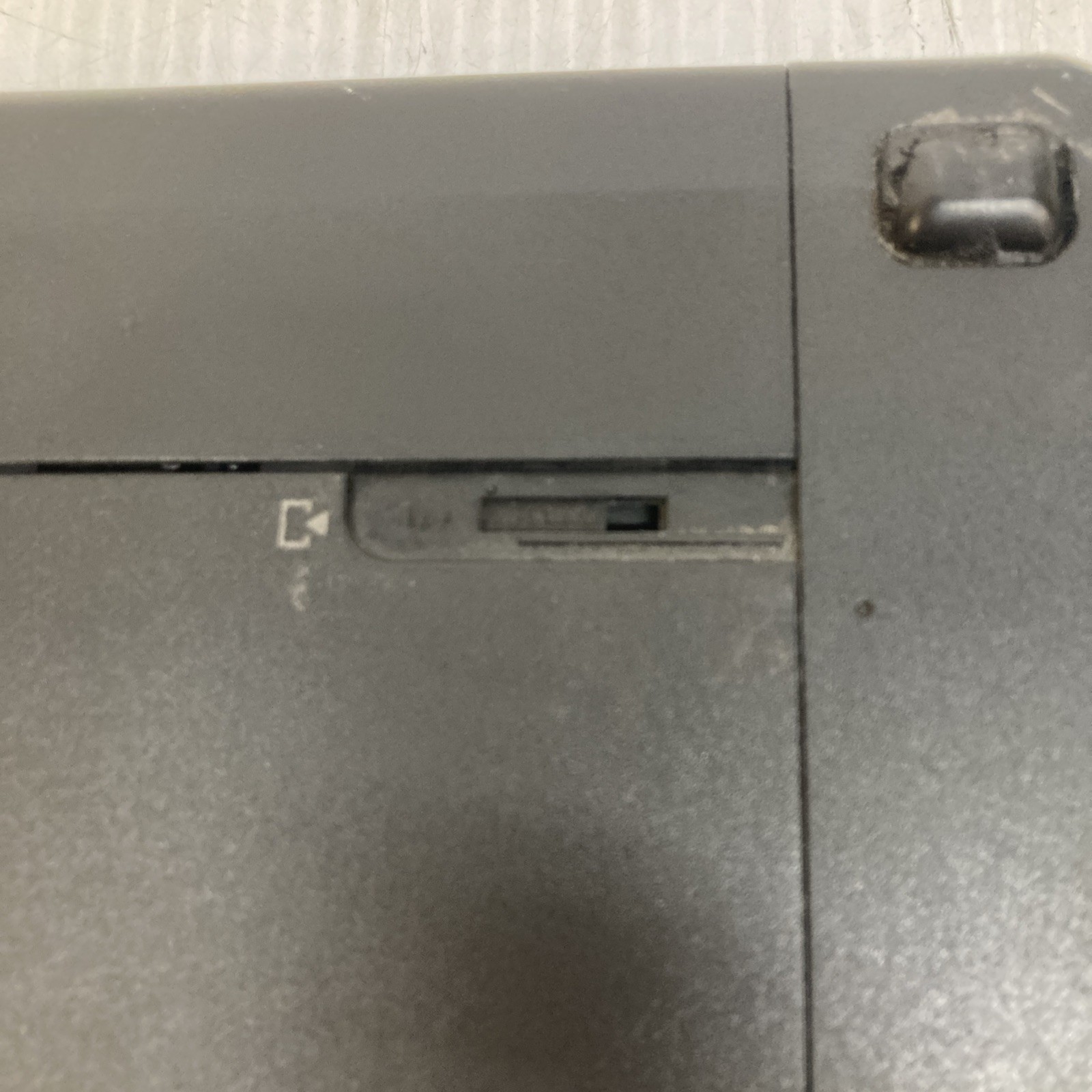 HP ProBook 4530s Intel Core i3-2310M 2.10GHz no RAM NO HDD boot to BIOS