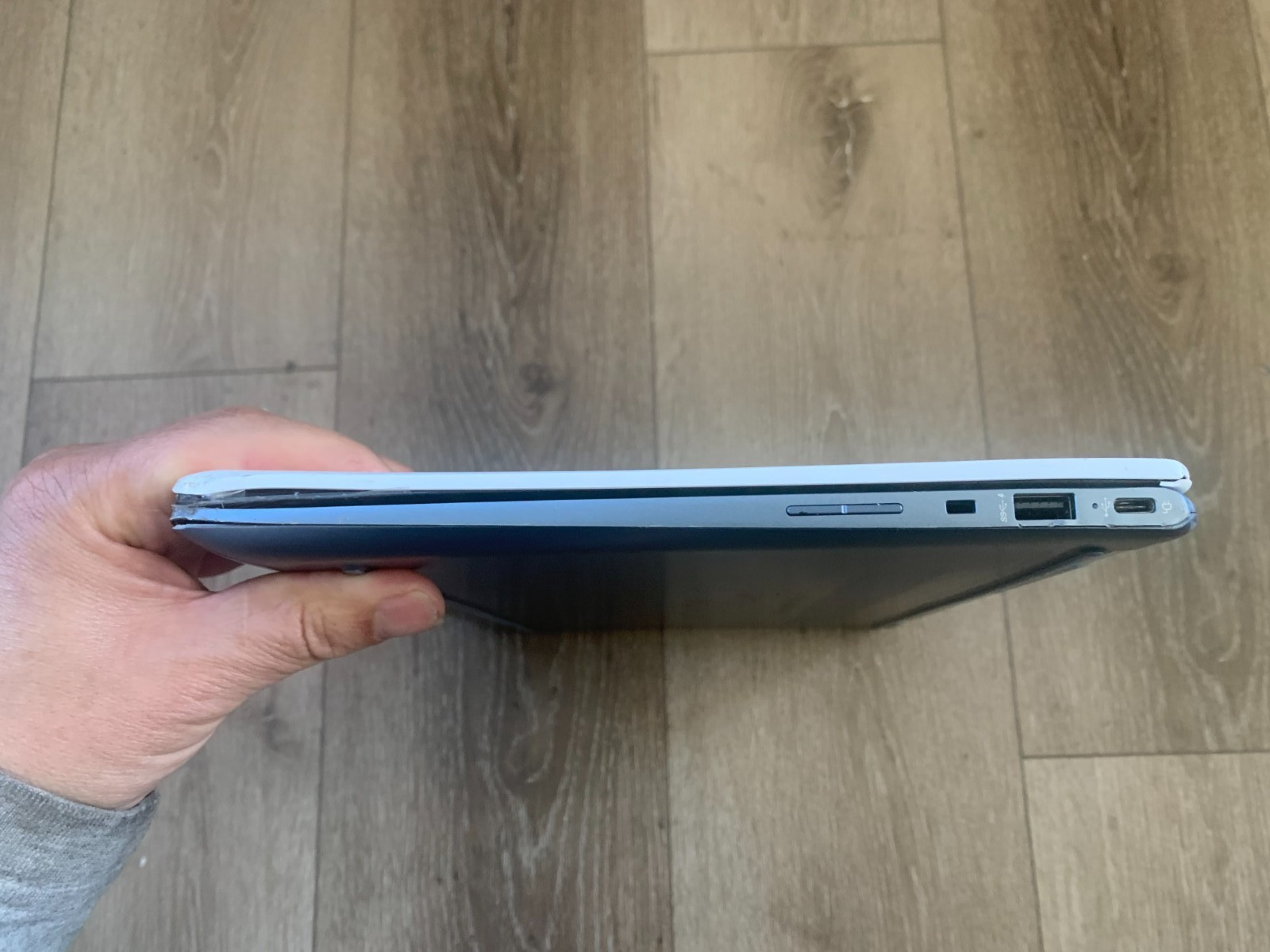 HP Chromebook x360 14-da0011dx 14” Intel Core i3-8130U 2.2GHz 8GB RAM 64GB SSD