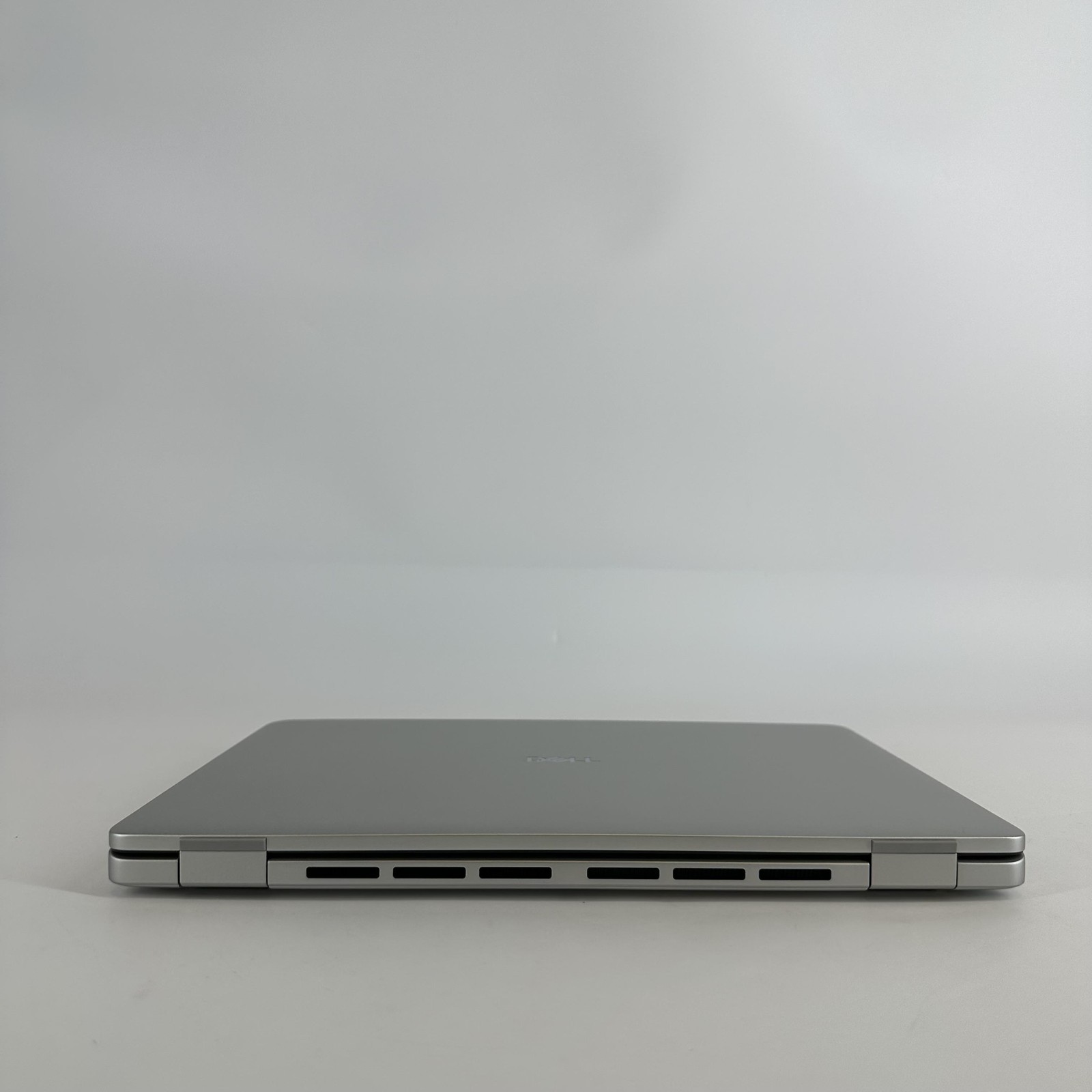 Dell Pro 14 Plus PB14250 Silver FHD+ 2.0 GHz Ultra 7 255U 16GB 512GB SSD Good