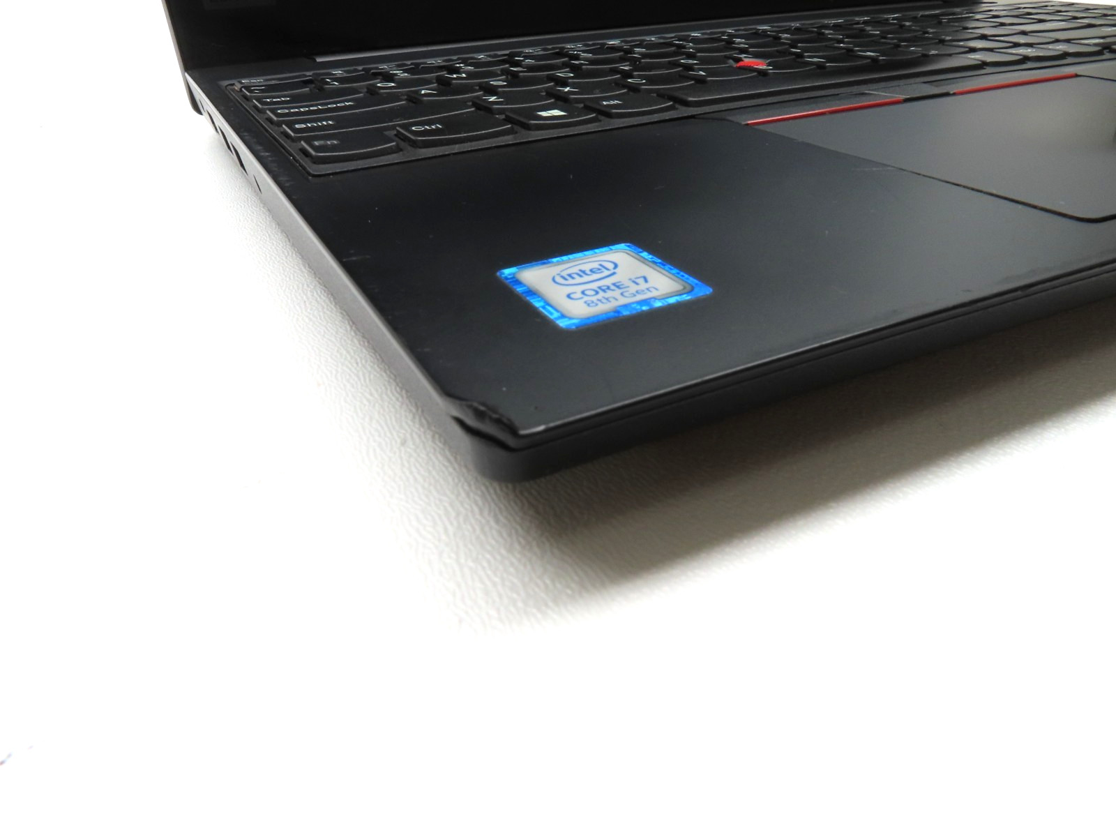 Lenovo ThinkPad E590 15.6″ Intel Core i7-8565U 1.80GHz 8GB RAM 512GB SSD