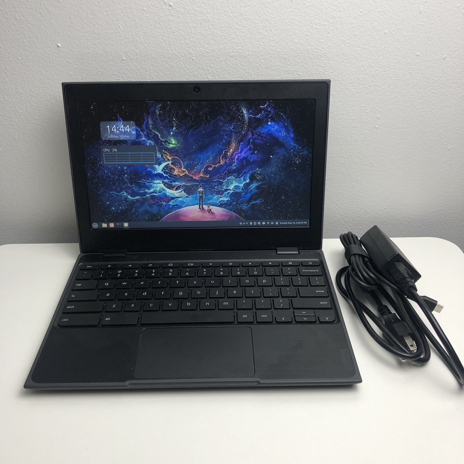 Linux Mint Lenovo 100e Gen 2 Chromebook 11.6″ 4GB With Charger