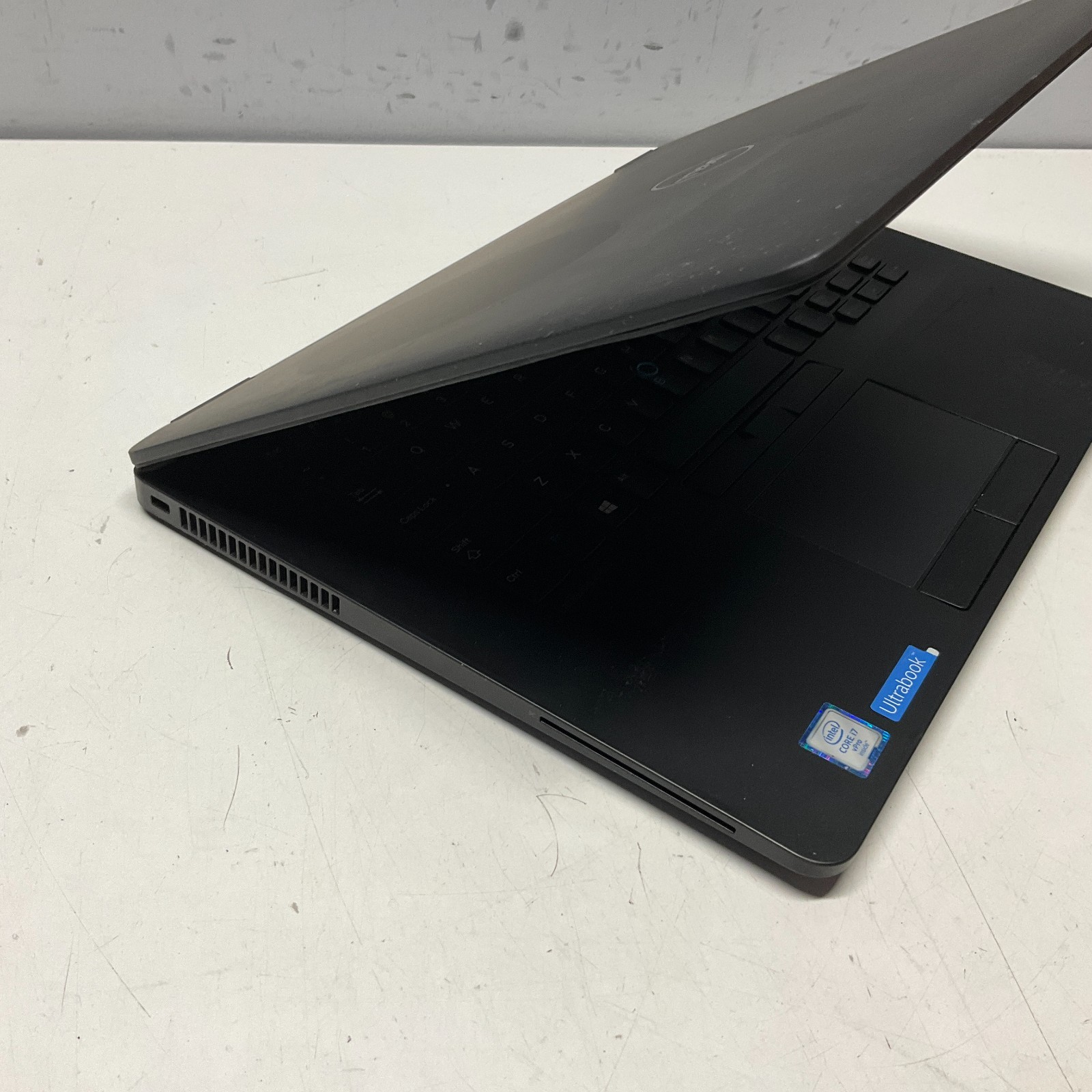 Dell Latitude E7470 14″ Laptop Intel i7-6600U 2.60GHz 8GB RAM 128GB SSD NO BATT
