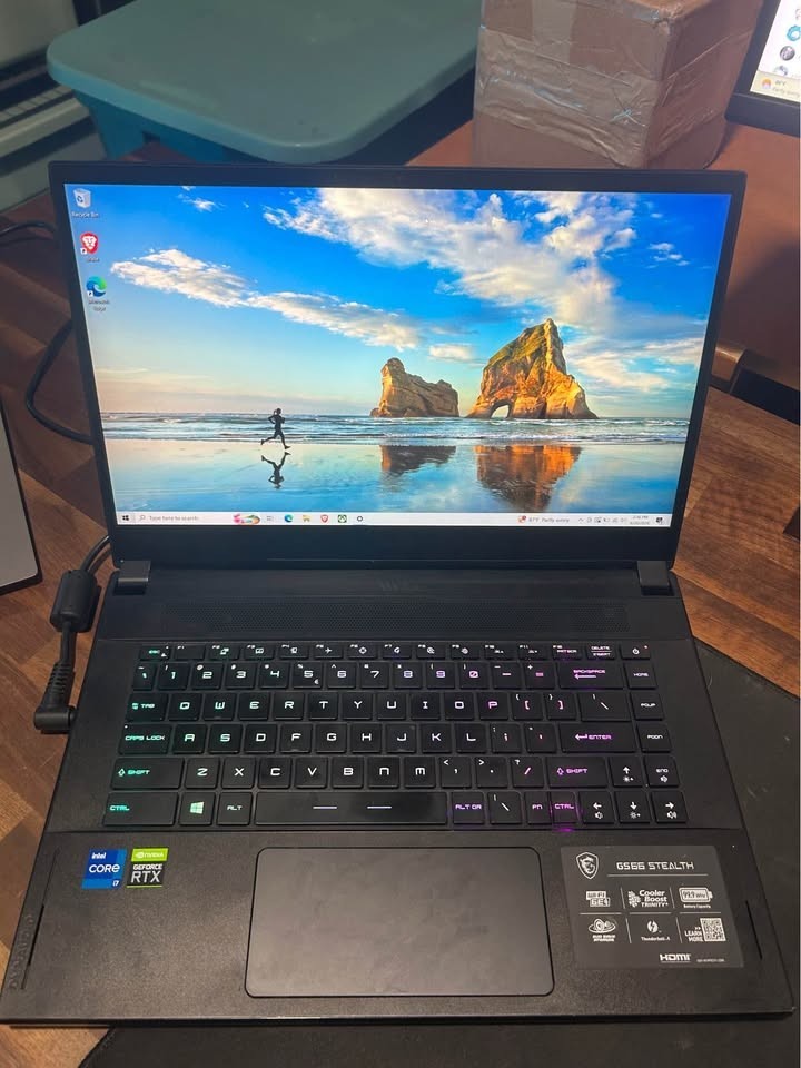 MSI GS66 Stealth 11UE Laptop 15.6″ 240Hz, I7-11800H, 16GB RAM, RTX 3060, 1TB SSD