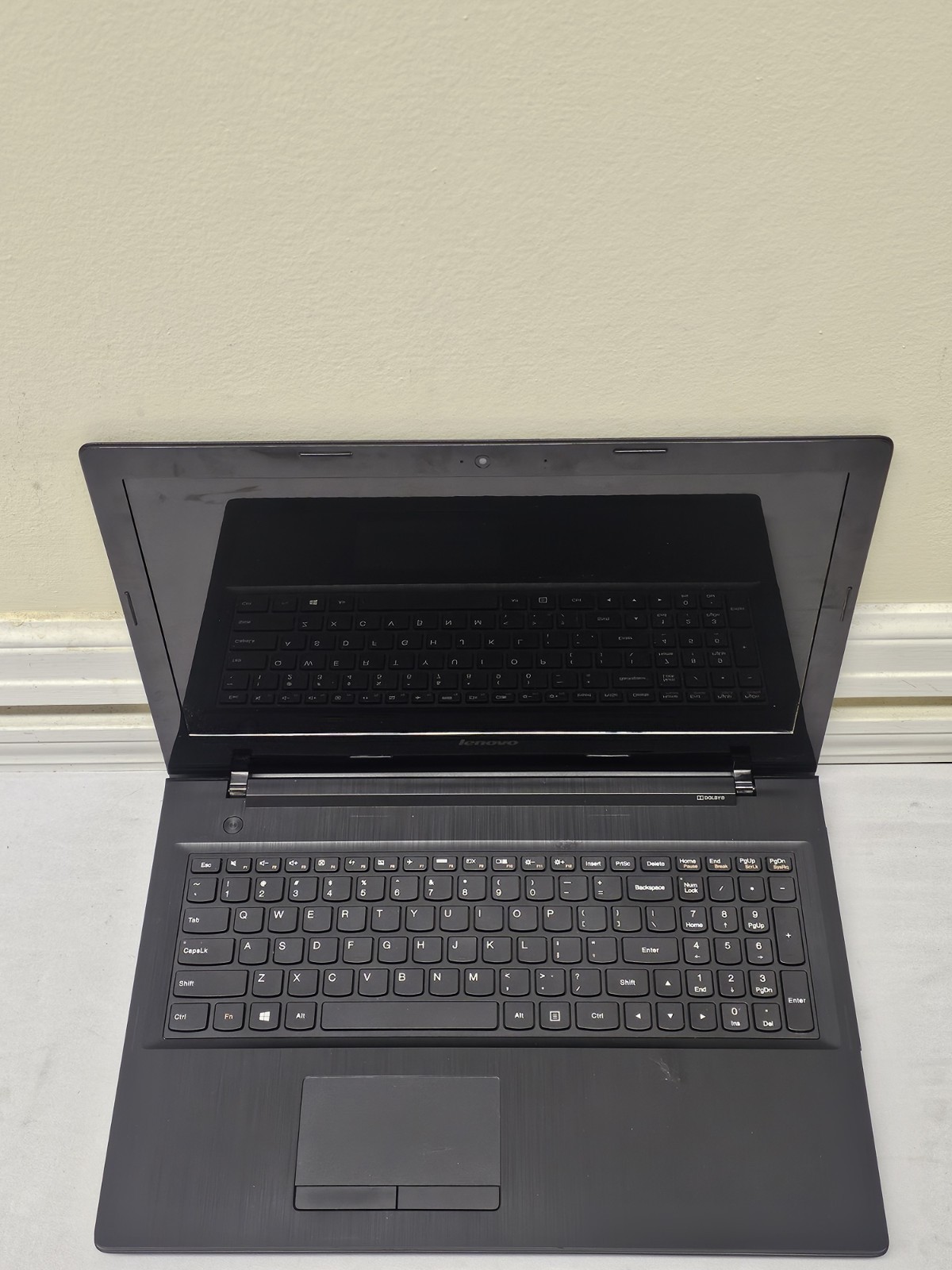 Lenovo 650-80 Laptop – i3-4030u – 4GB RAM – 1TB HDD – BAD BATTERY – Windows 10