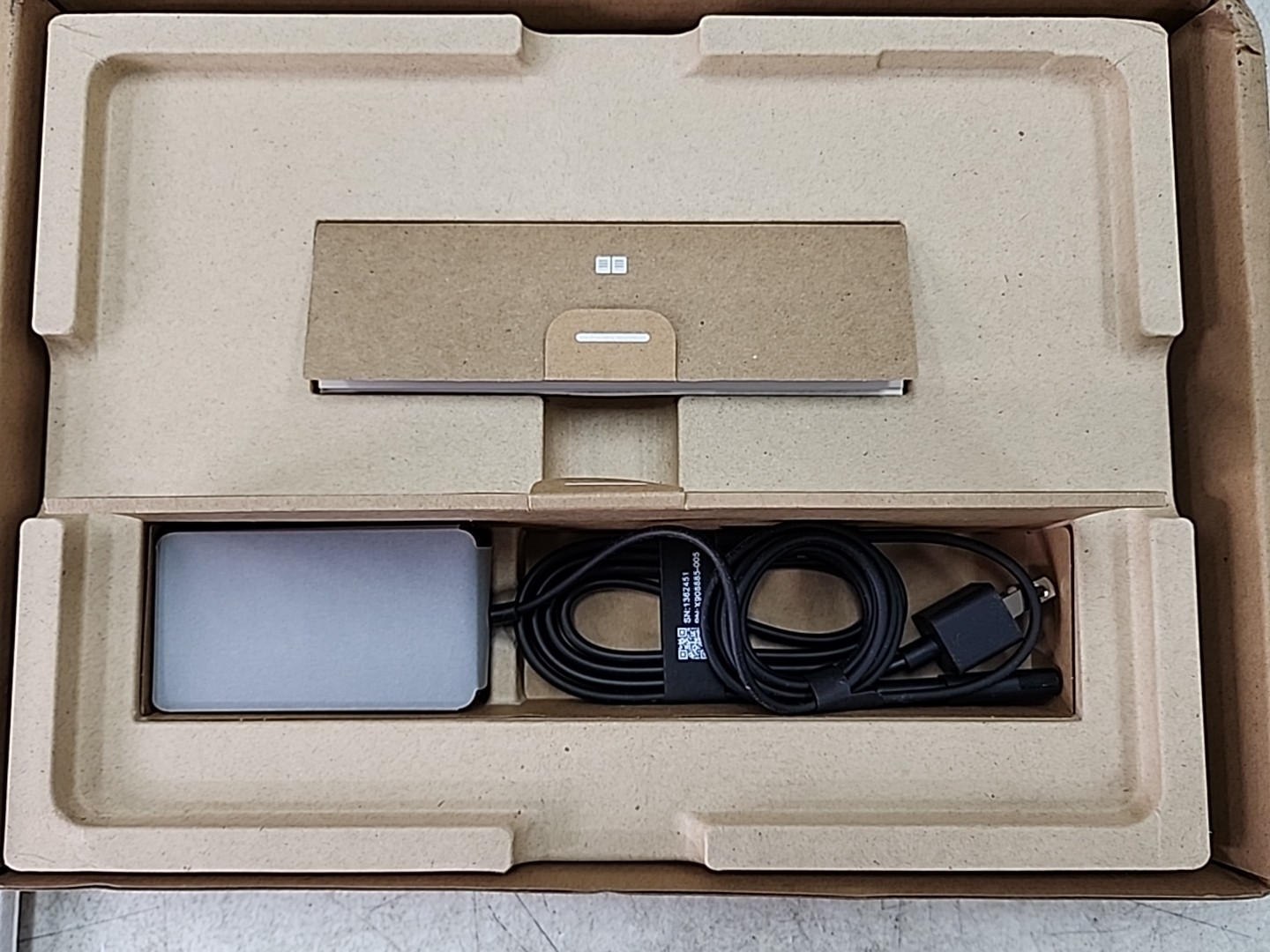 Microsoft Surface Pro 11th 2103 16GB 256GB 13-Inch Display