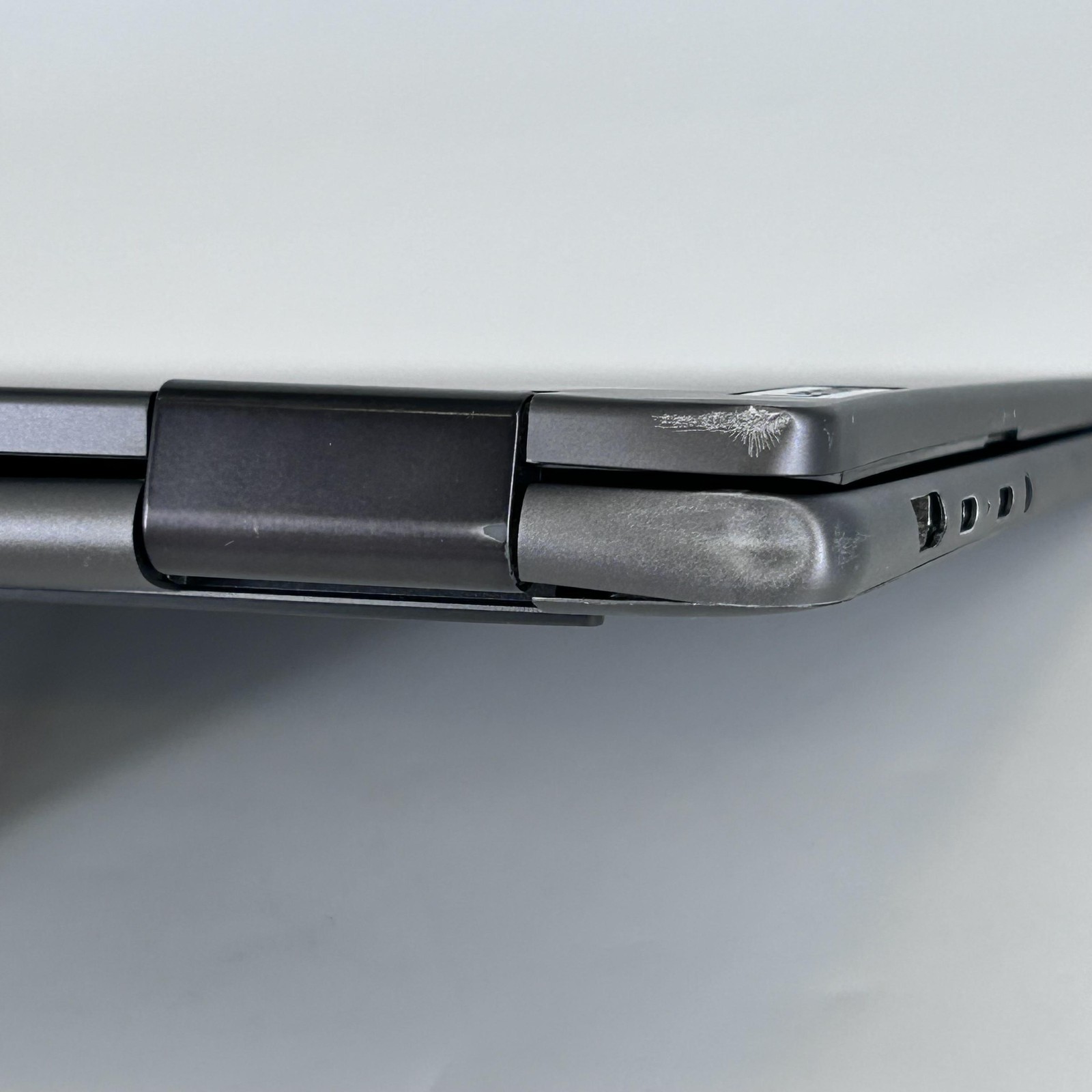 Lenovo Yoga 7i 16 Gray FHD+ TOUCH 1.3 GHz Ultra 5 125U 16GB 512GB SSD Fair