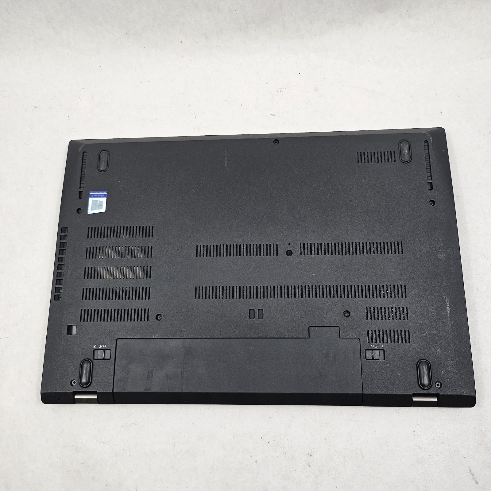 Lenovo ThinkPad T580 Intel Core i5-8350U 1.70GHz 8GB DDR4 RAM 128GB SSD No OS